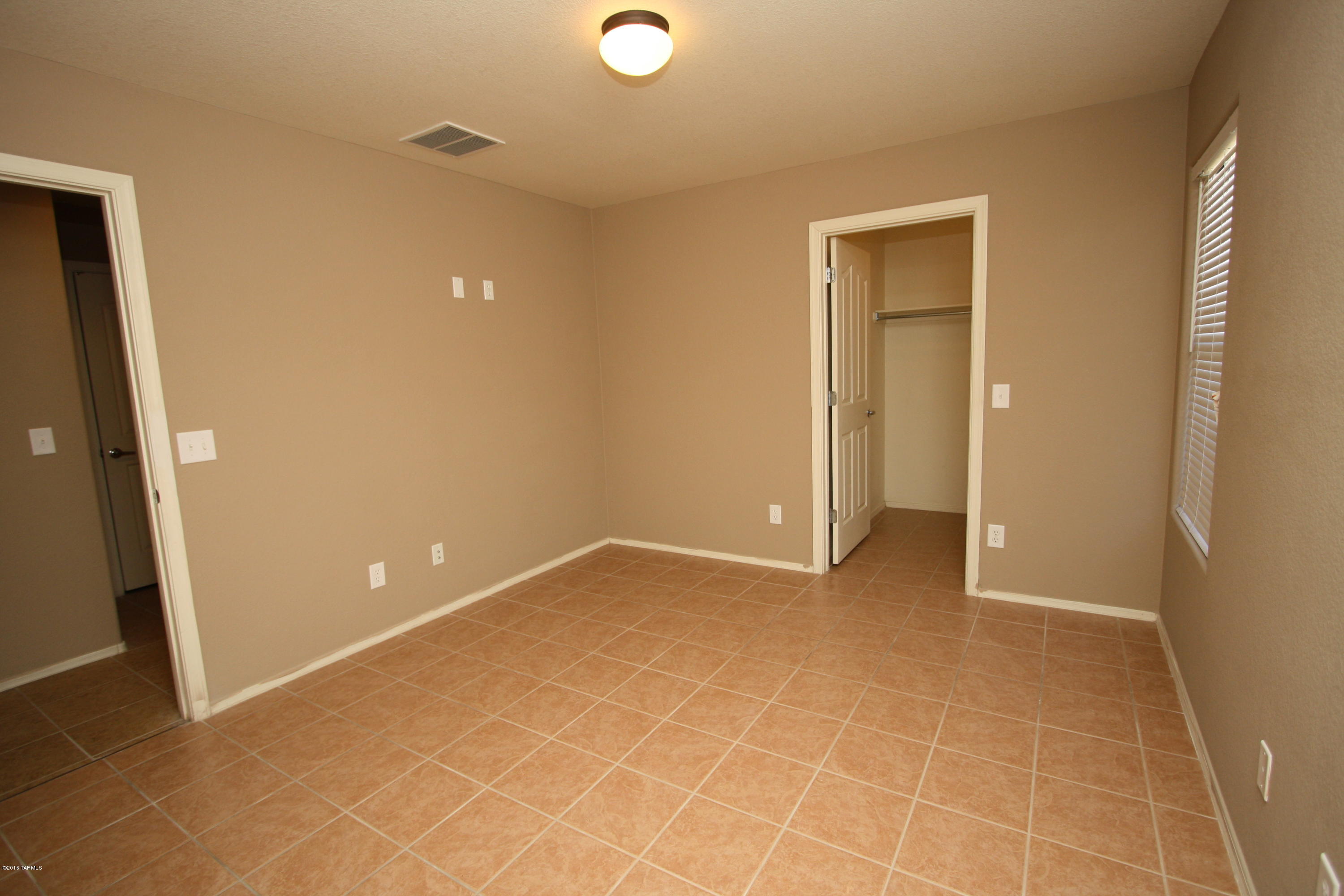 Tierra Vista Phase II - Residential Lease