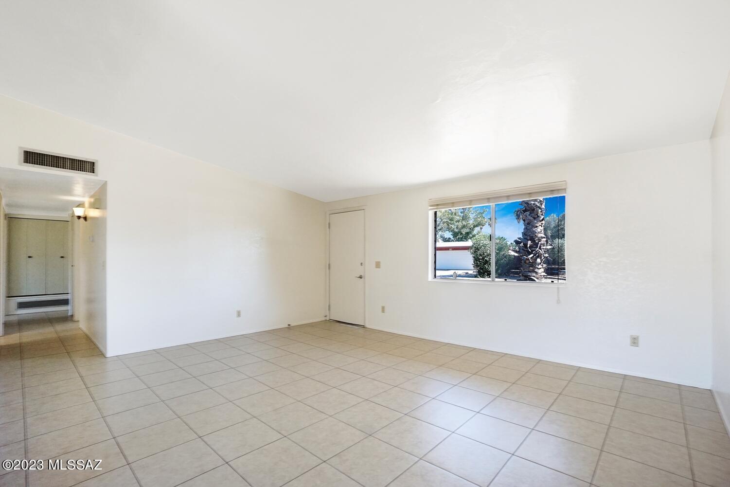 Heritage Hills II (1-221) - Residential Lease