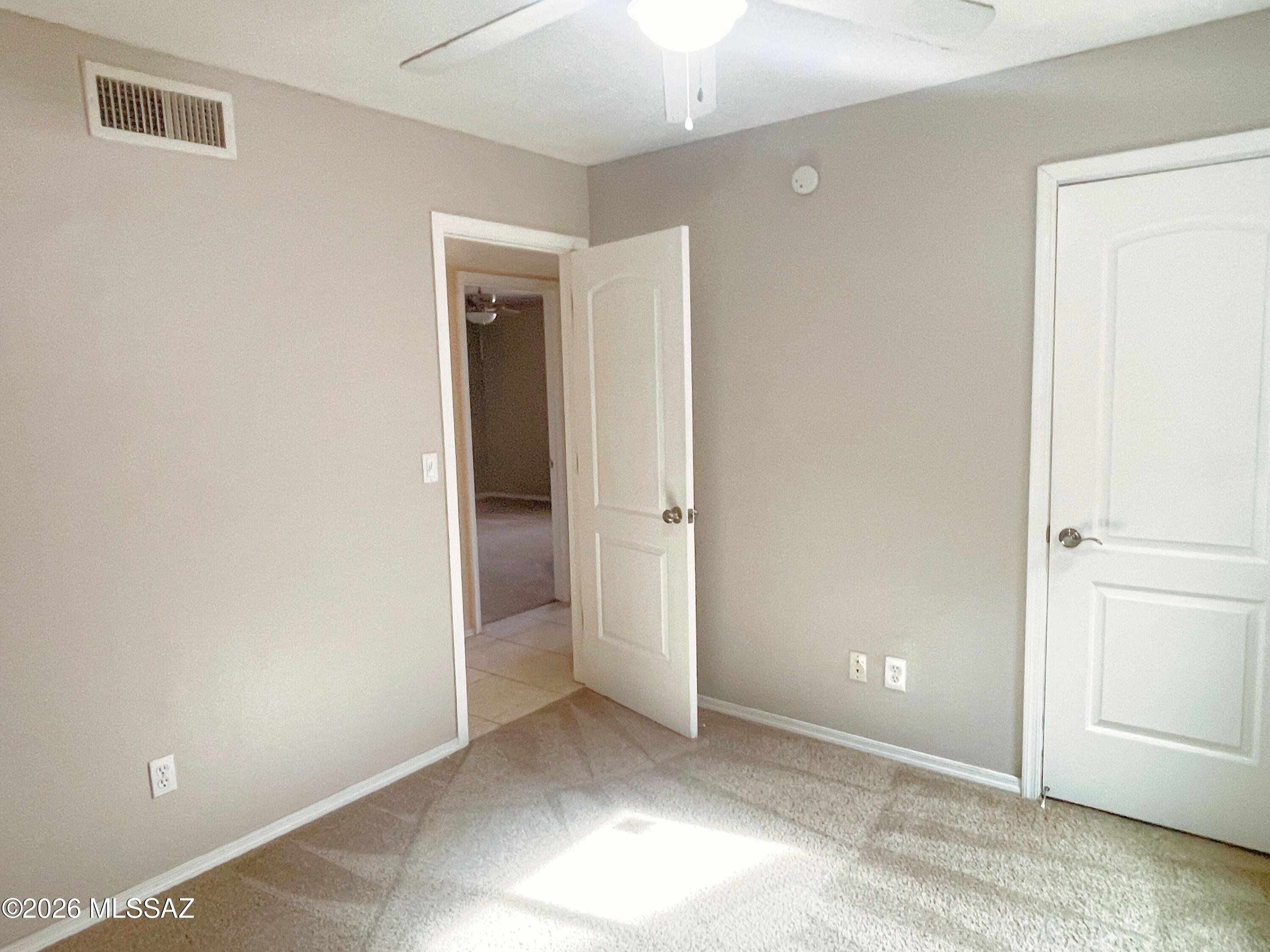 Sutton Place (1-120) - Residential Lease