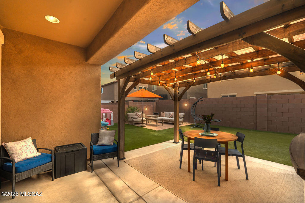 Entrada La Villita SQ20161810742 - Residential