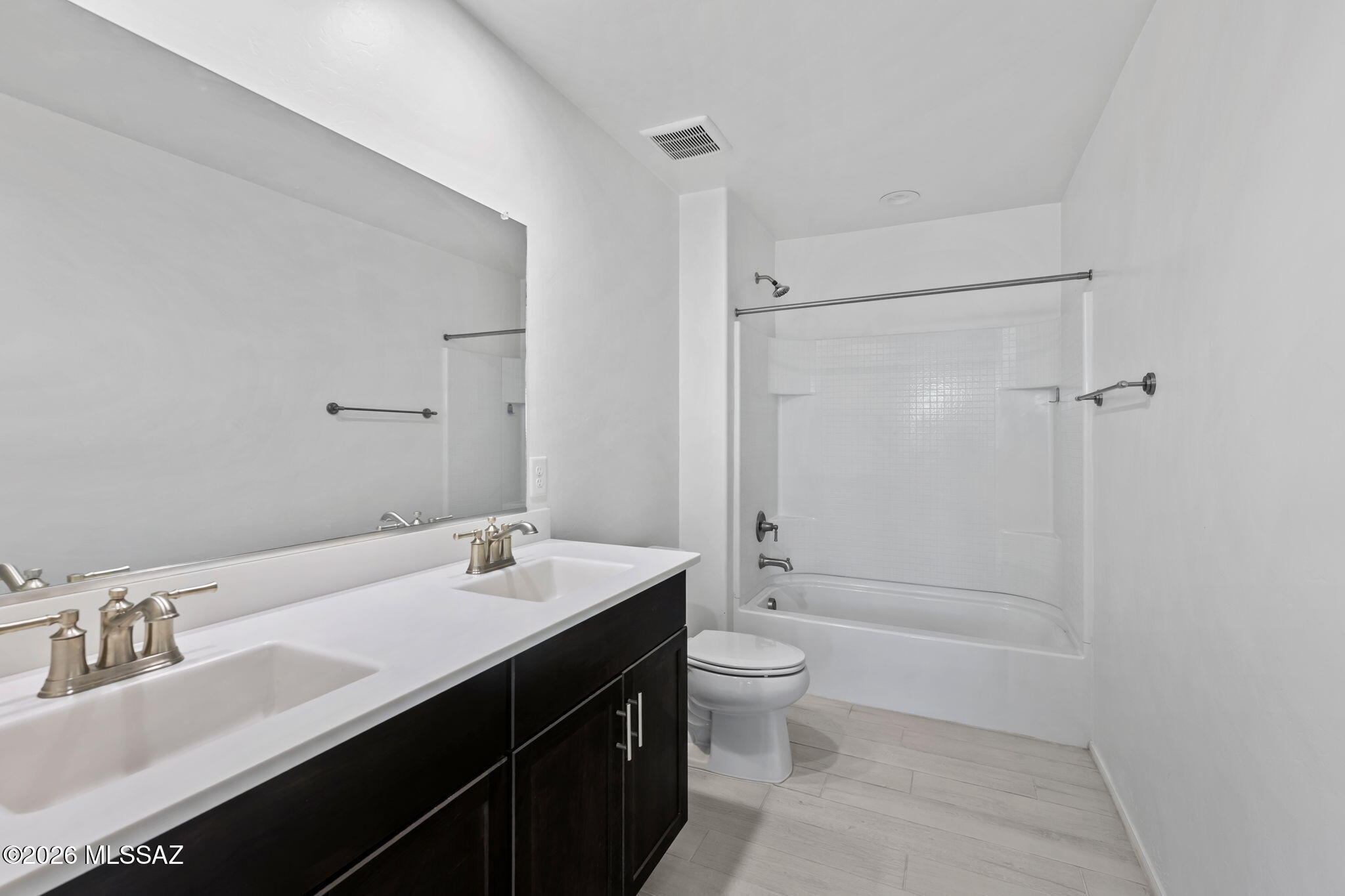 La Estancia De Tucson (1-330) - Residential