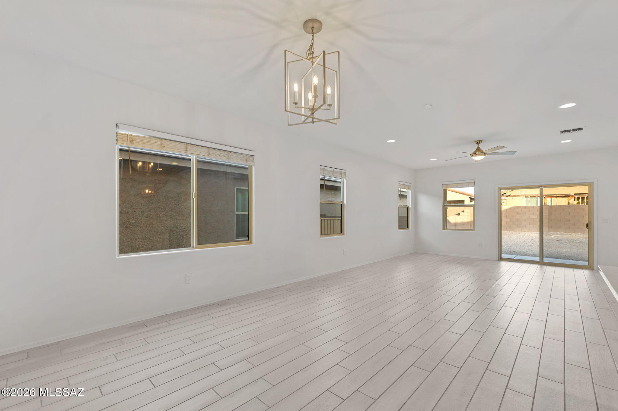 La Estancia De Tucson (1-330) - Residential