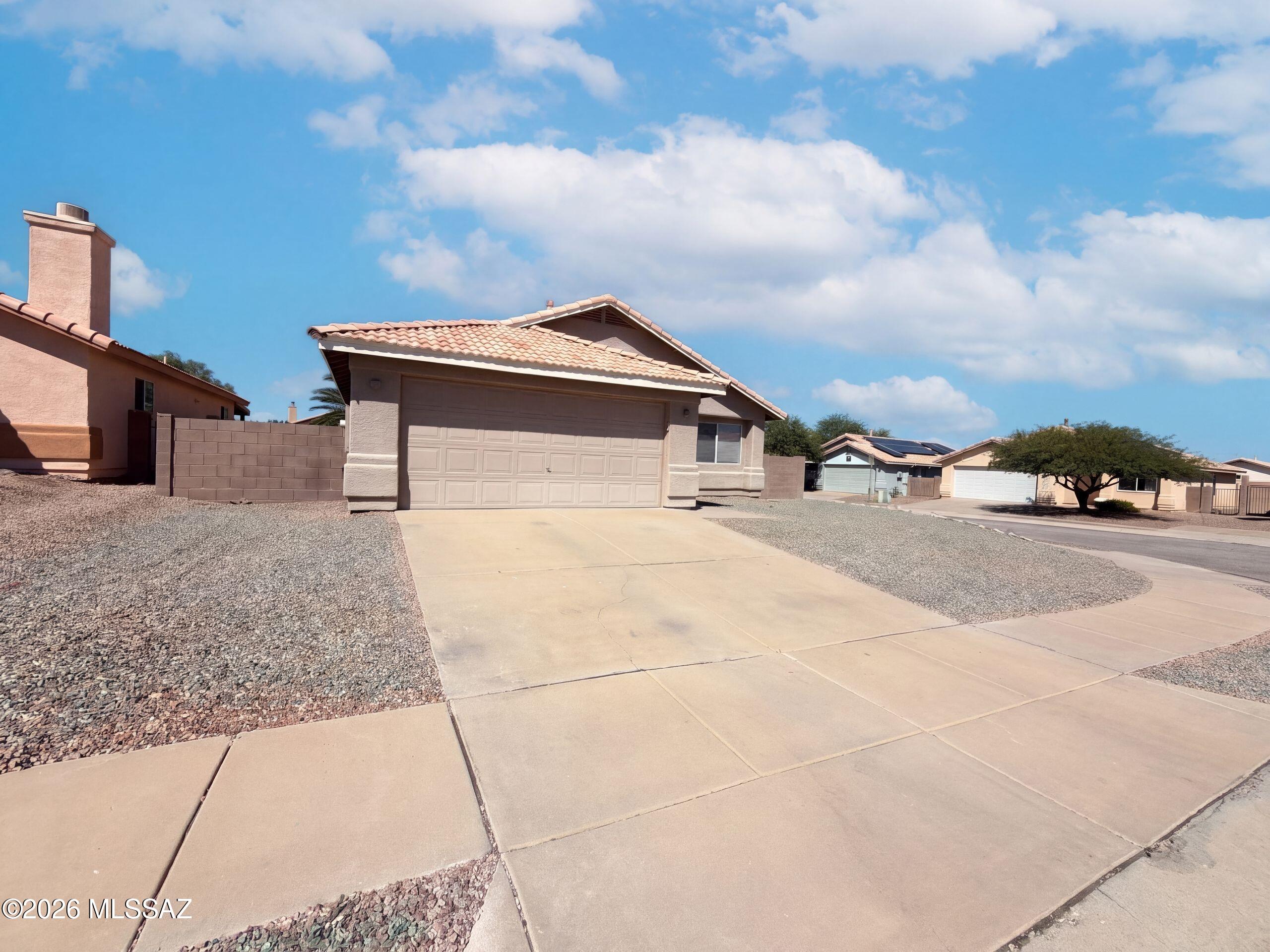 Rancho Elegante - Residential