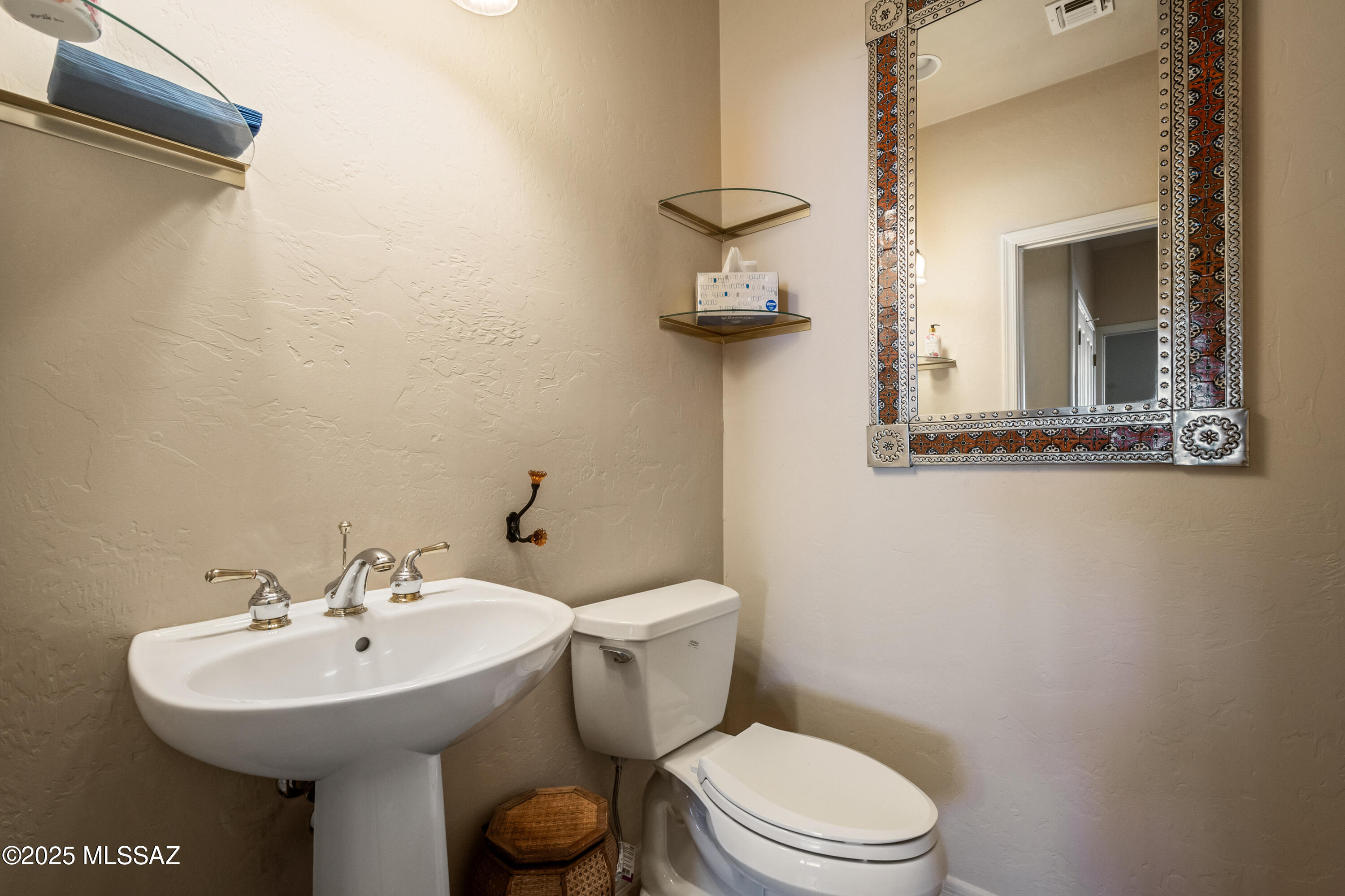 Sabino Mountain (1-290) - Residential
