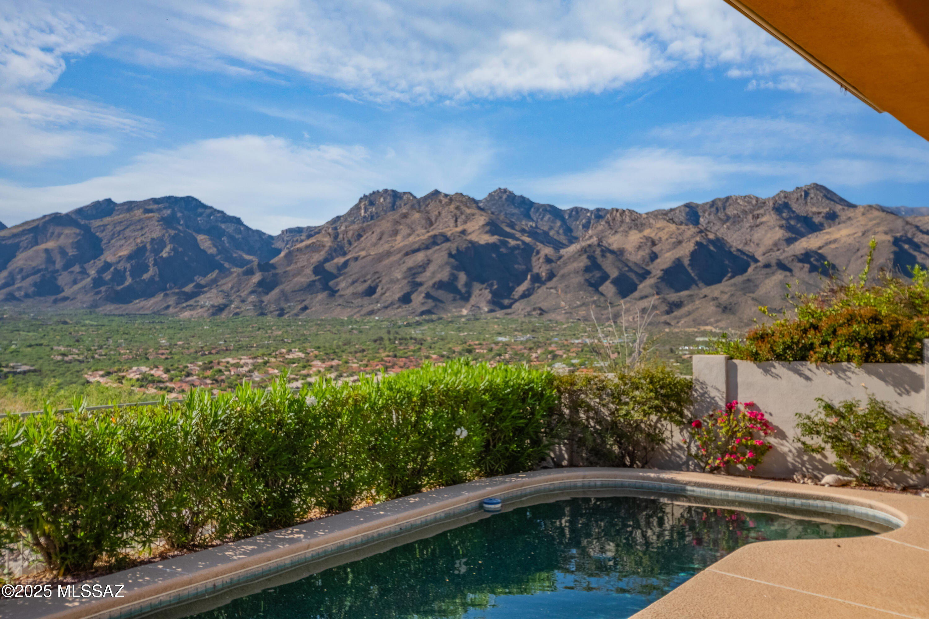 Sabino Mountain (1-290) - Residential