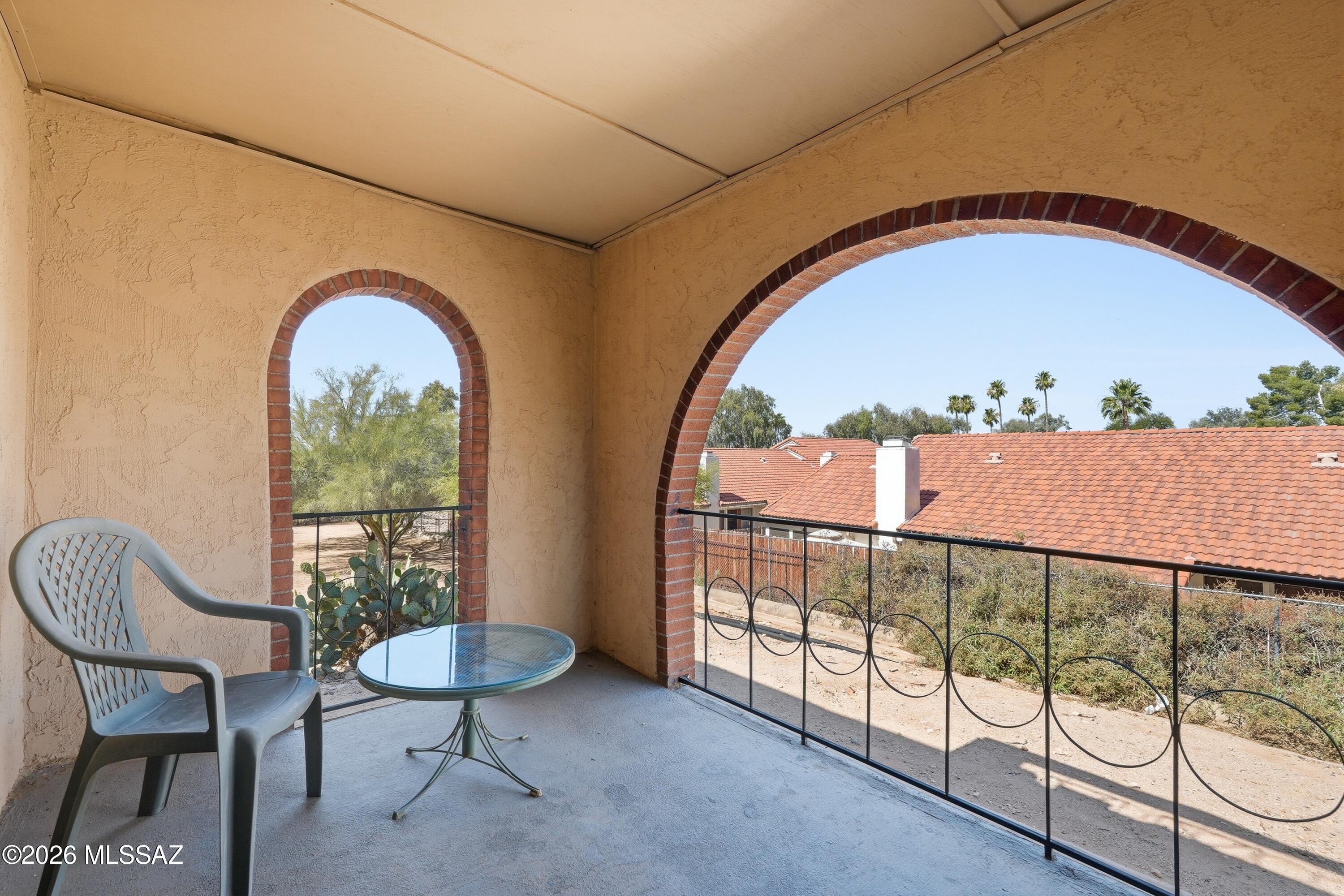 Barcelona Manor Condominiums - Residential