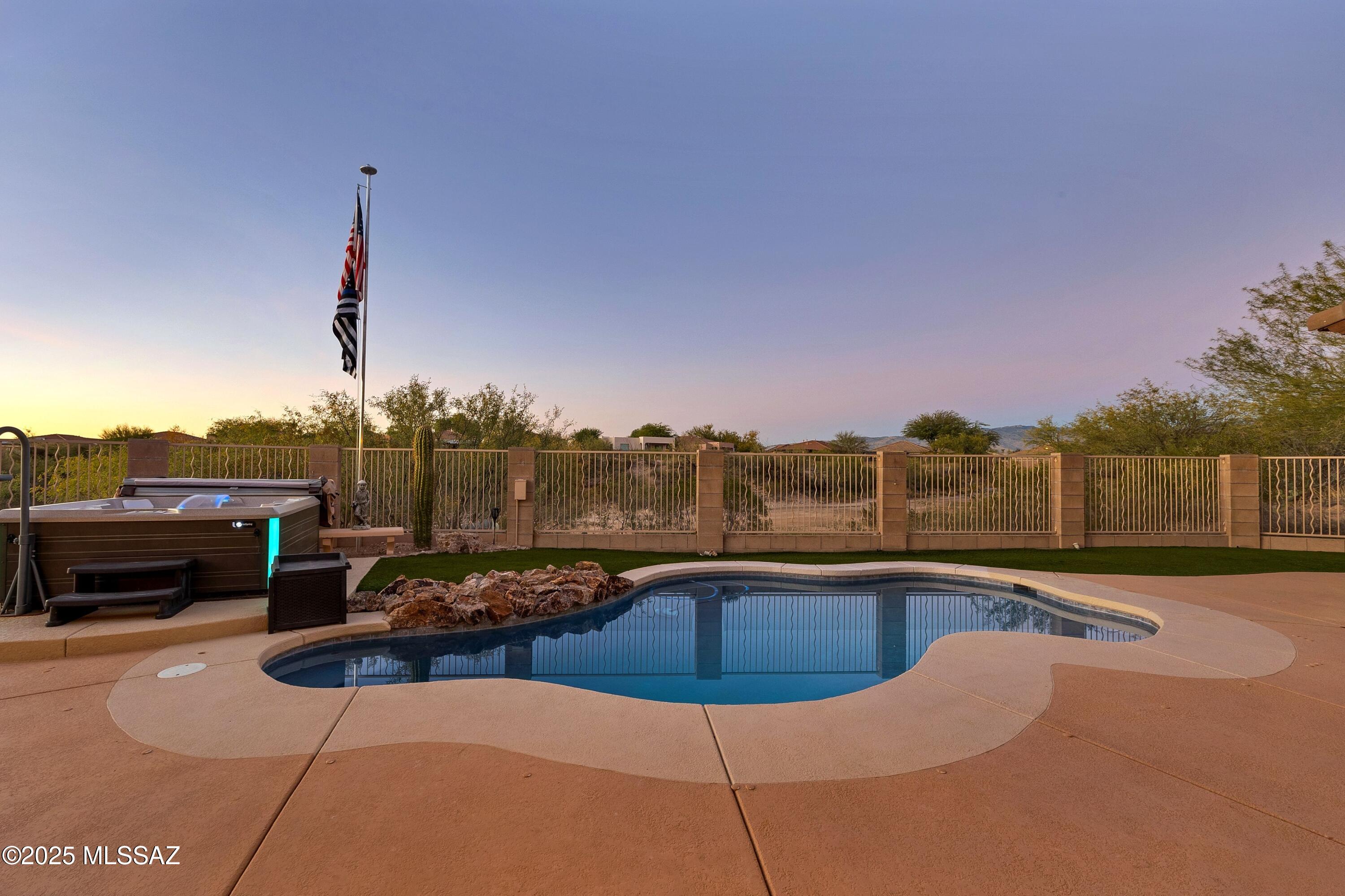 Rancho Del Lago (541-607) - Residential