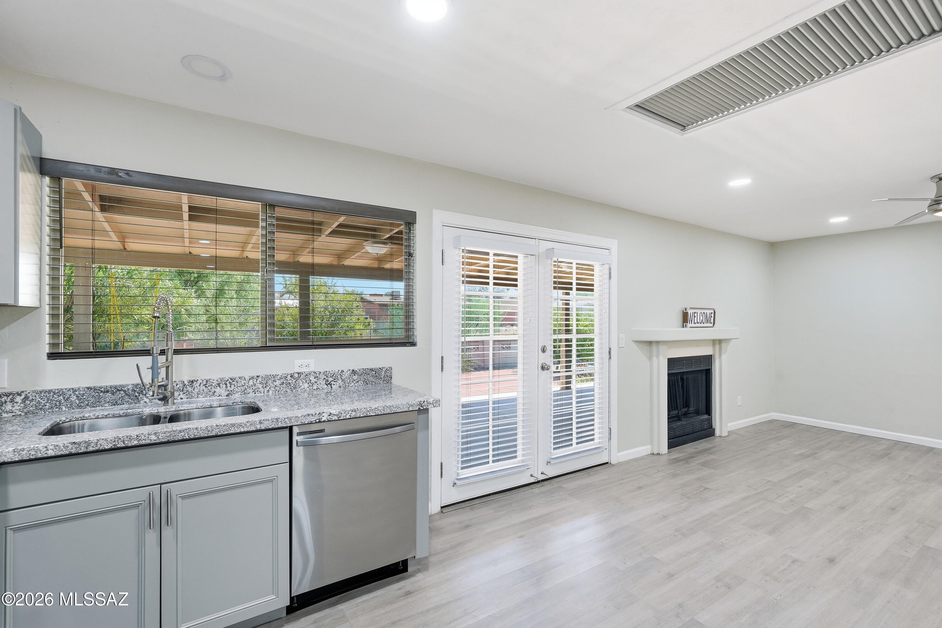Tucson Park West No. 2 (85-229) - Residential Lease