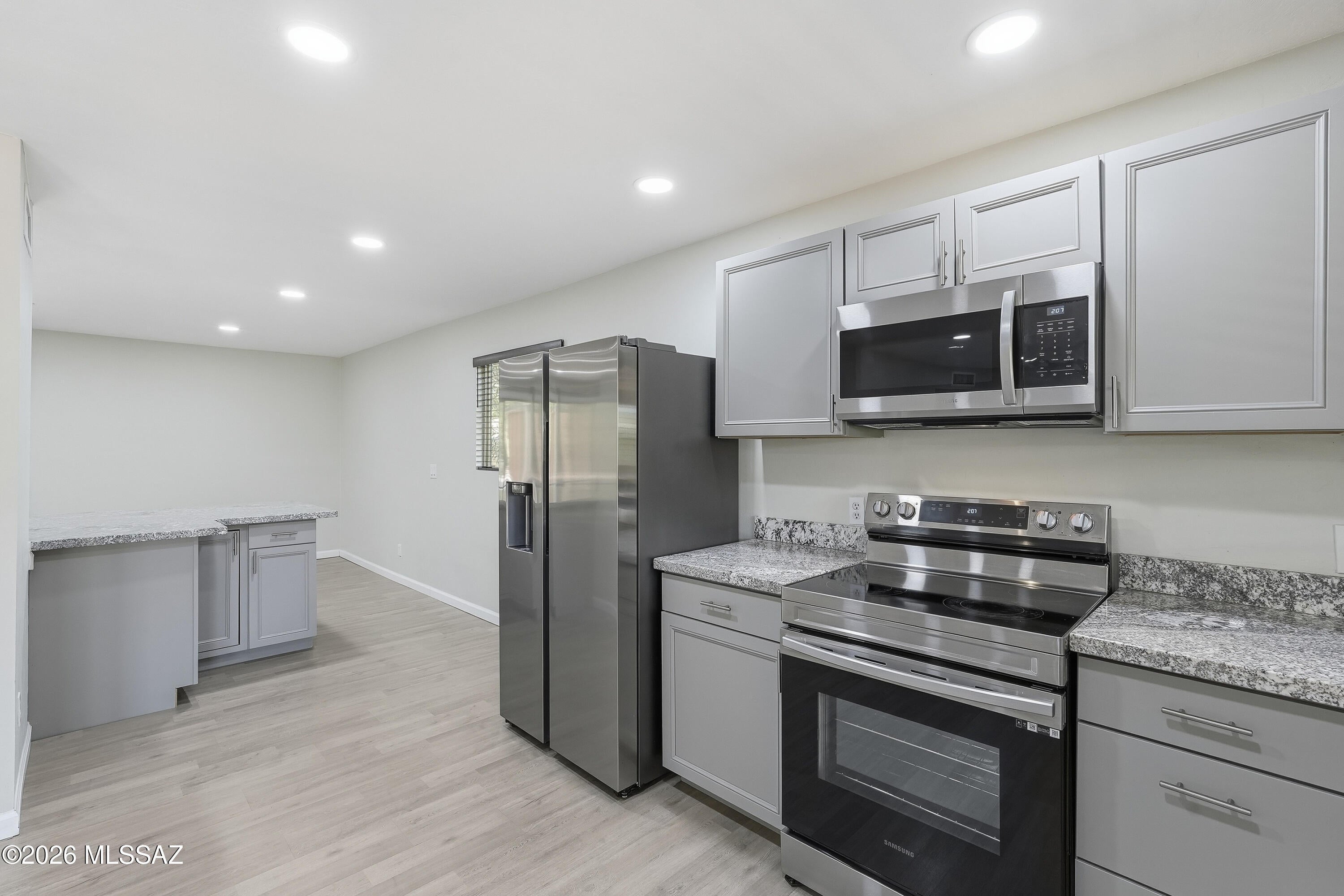 Tucson Park West No. 2 (85-229) - Residential Lease