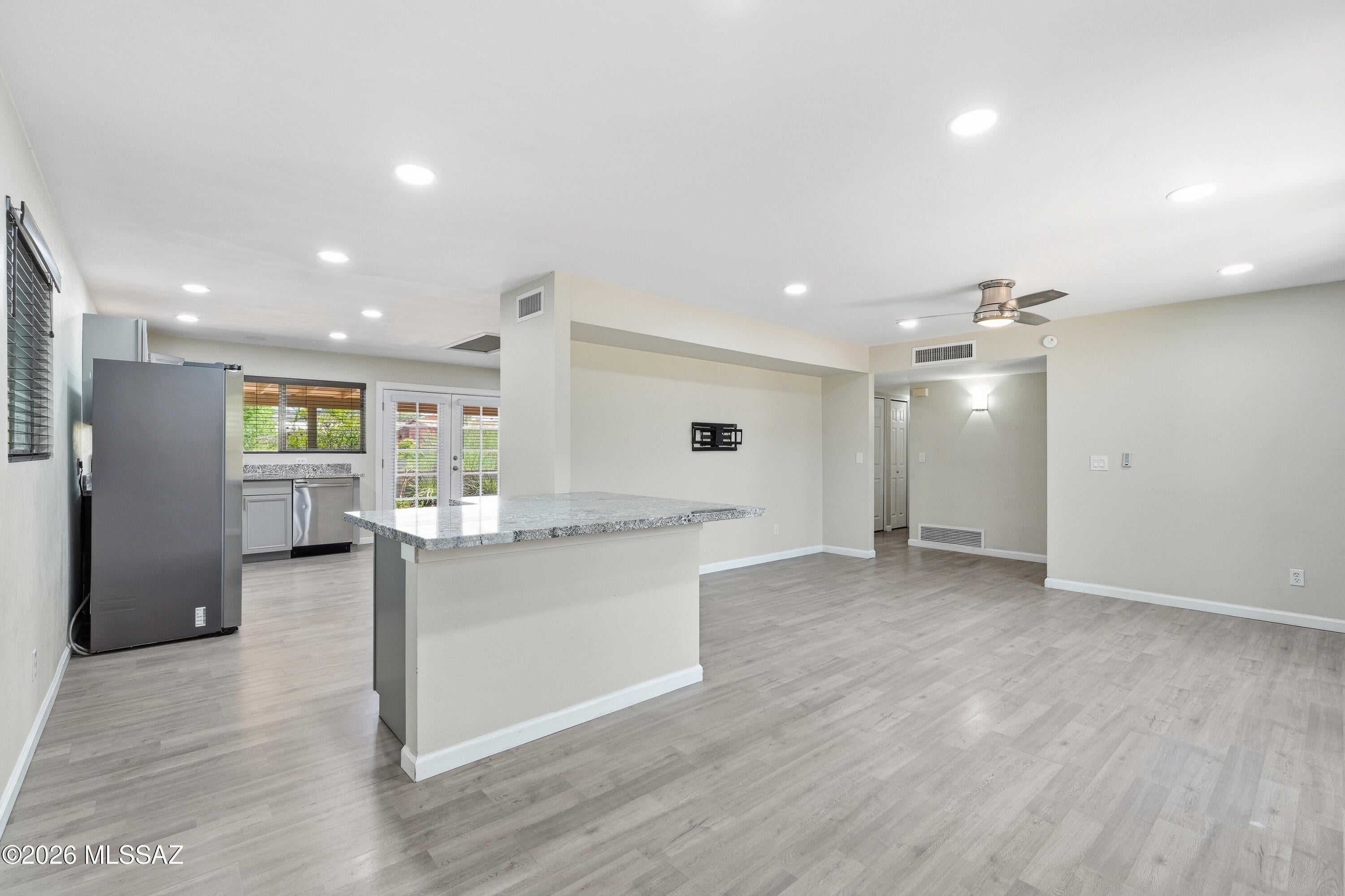 Tucson Park West No. 2 (85-229) - Residential Lease
