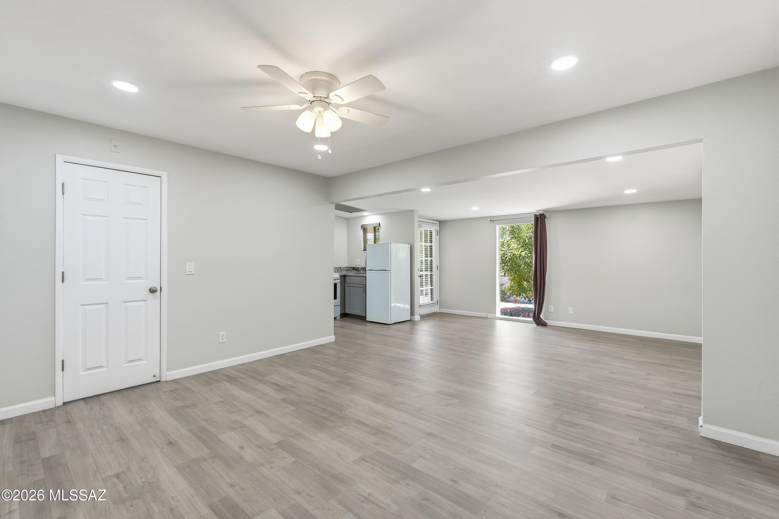 Tucson Park West No. 2 (85-229) - Residential Lease