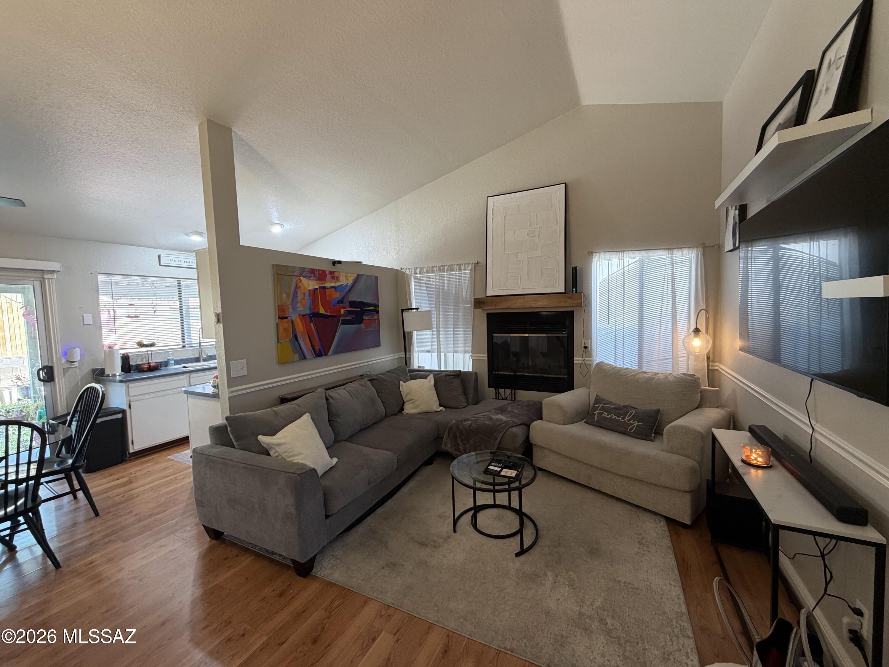 Reddington Hills (1-137) - Residential Lease