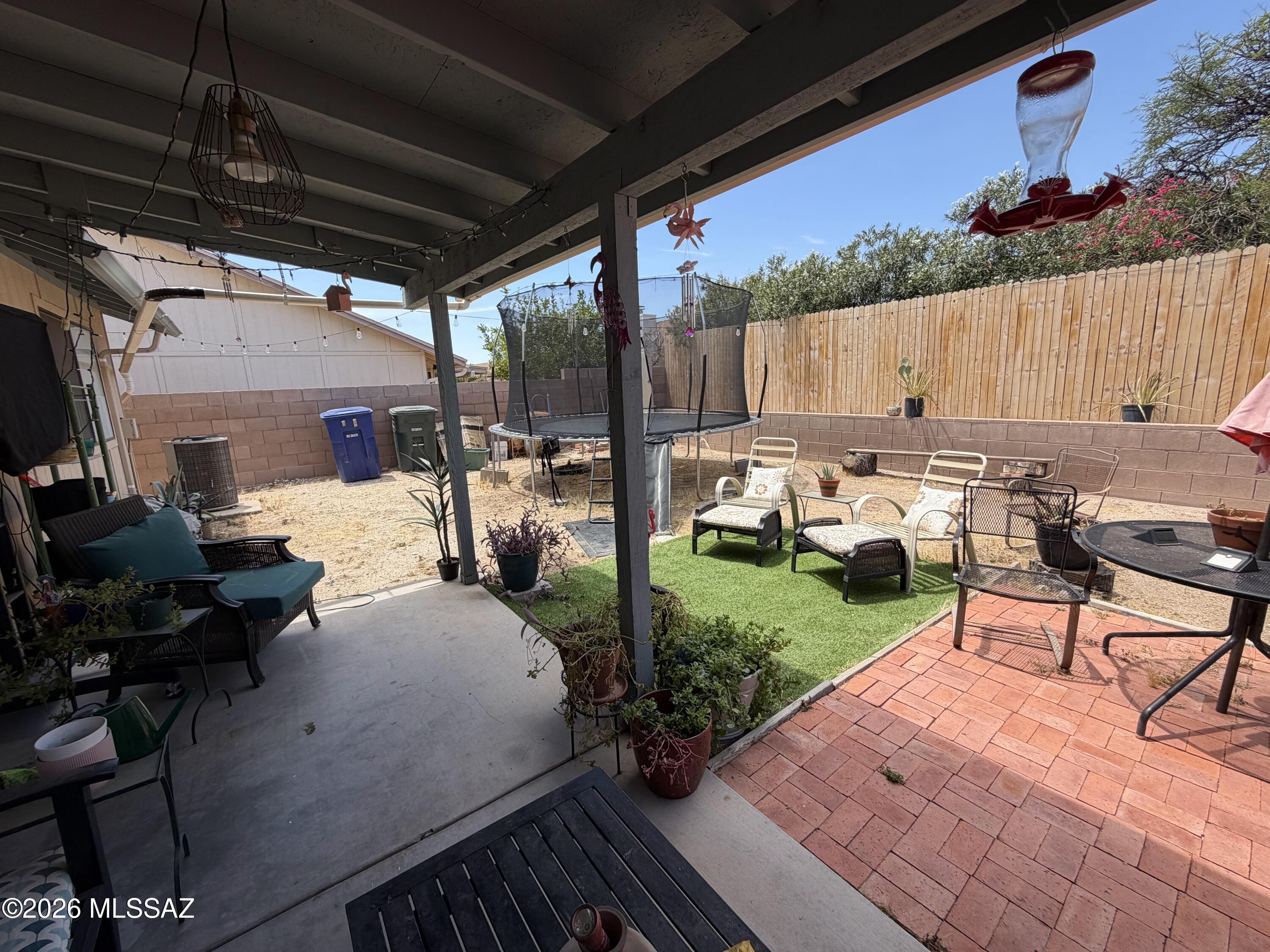 Reddington Hills (1-137) - Residential Lease