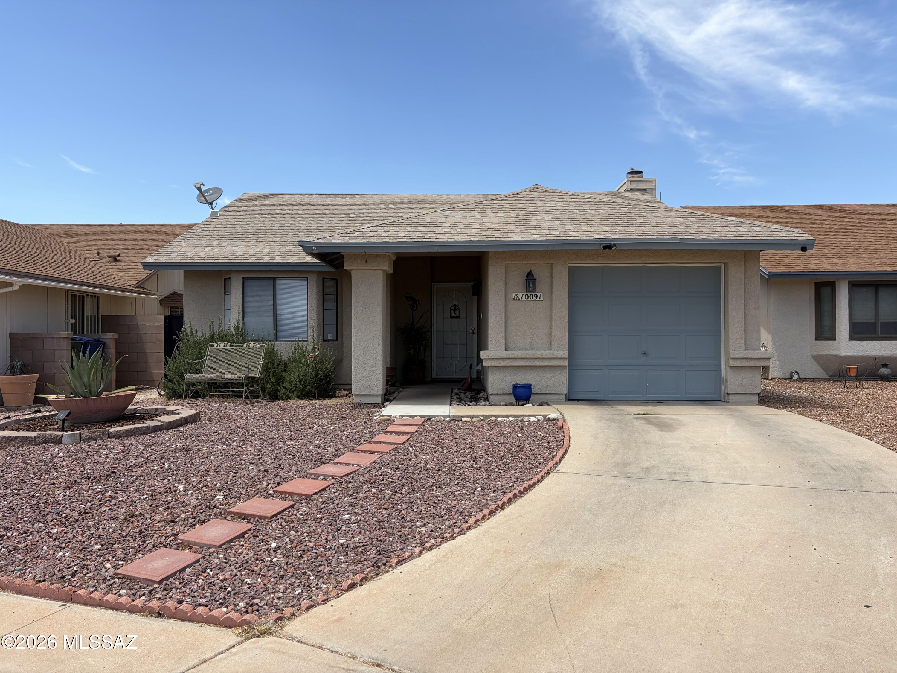 Reddington Hills (1-137) - Residential Lease