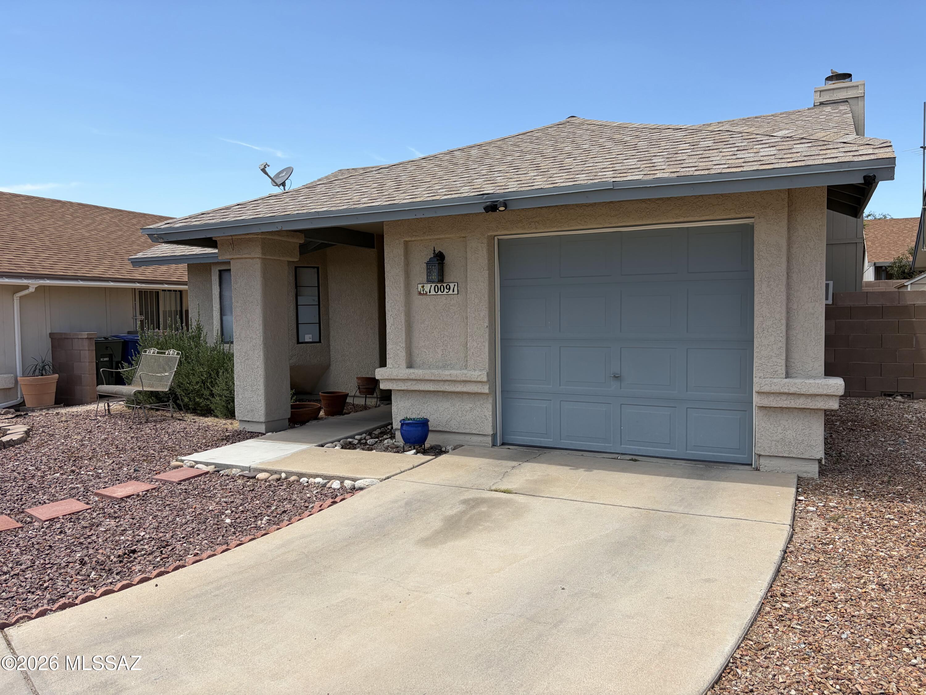 Reddington Hills (1-137) - Residential Lease