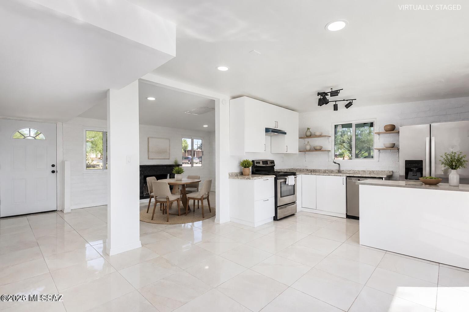 Sherwood Village Terrace (231-546) - Residential