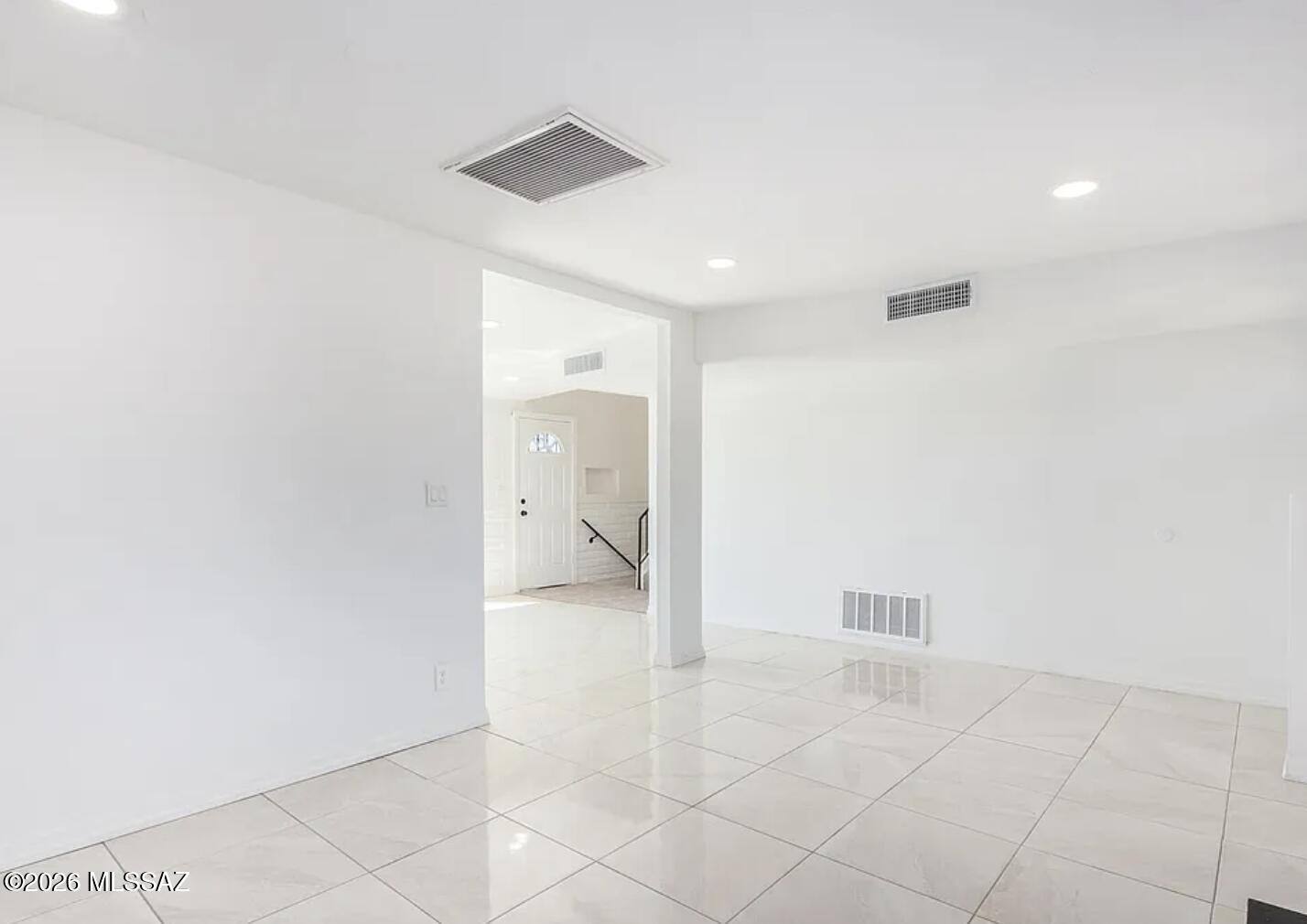 Sherwood Village Terrace (231-546) - Residential