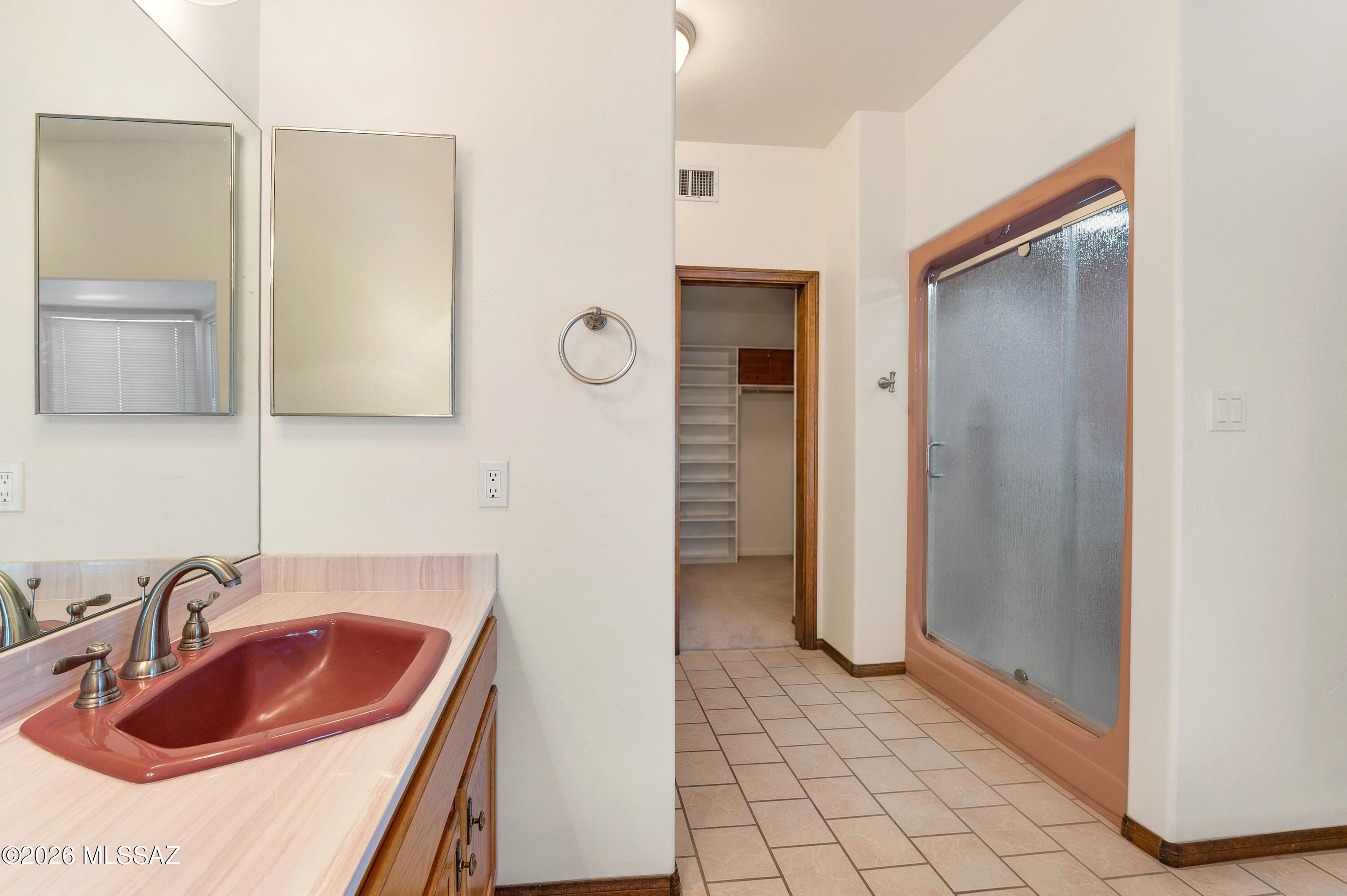 Loma De La Vista Verde (1-38) - Residential
