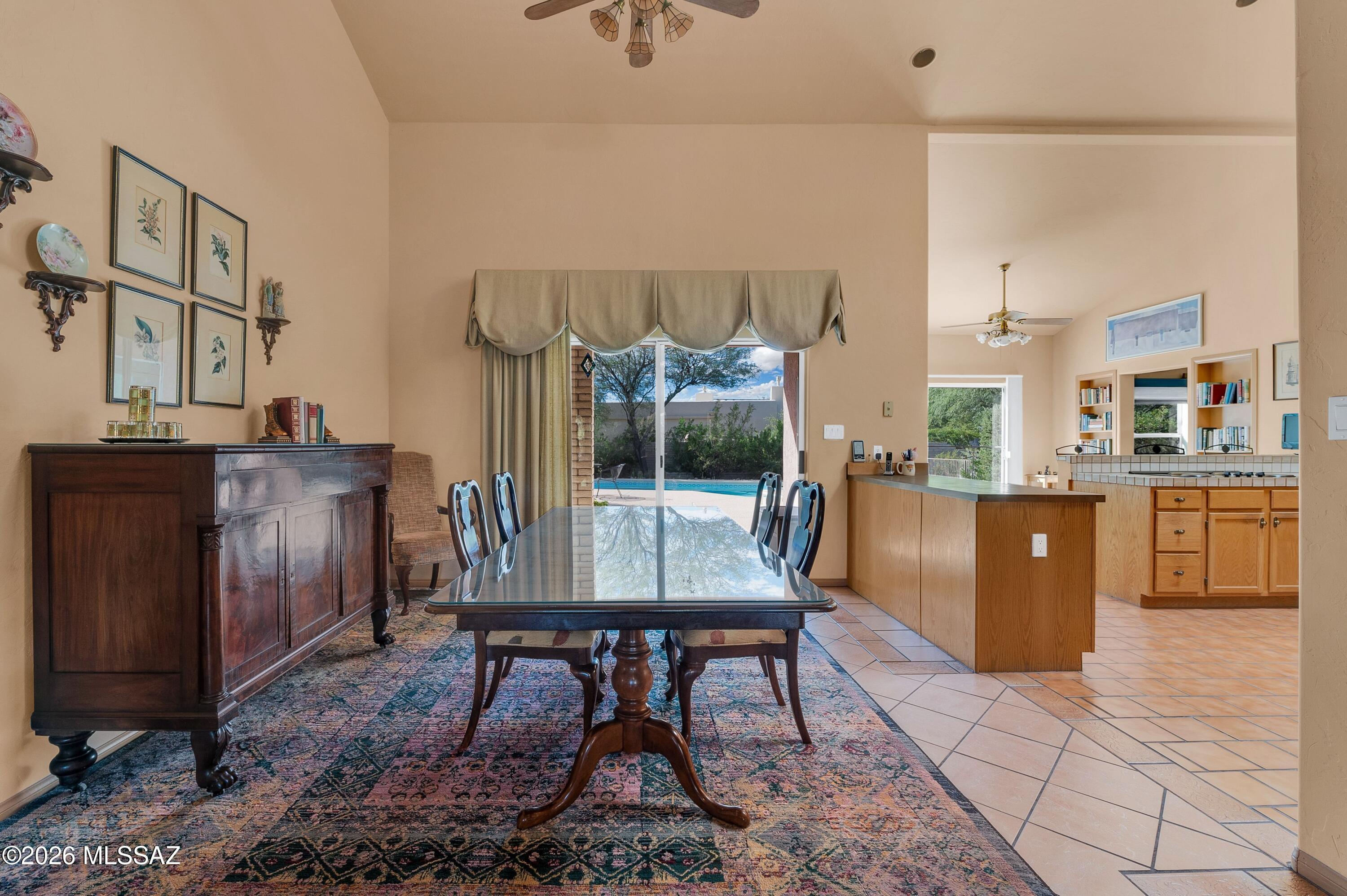 Loma De La Vista Verde (1-38) - Residential