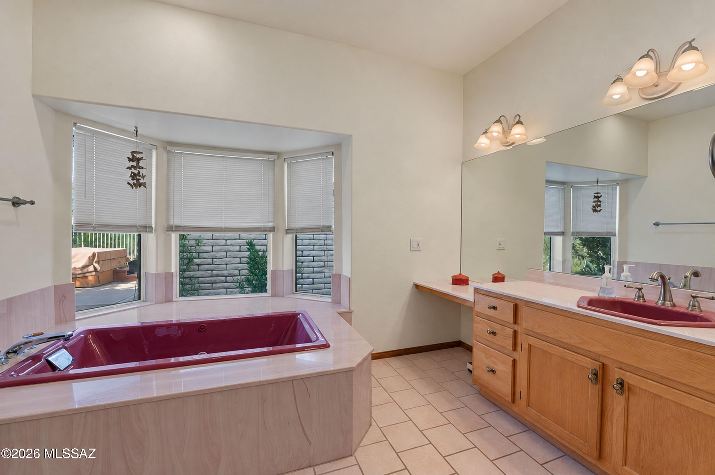 Loma De La Vista Verde (1-38) - Residential