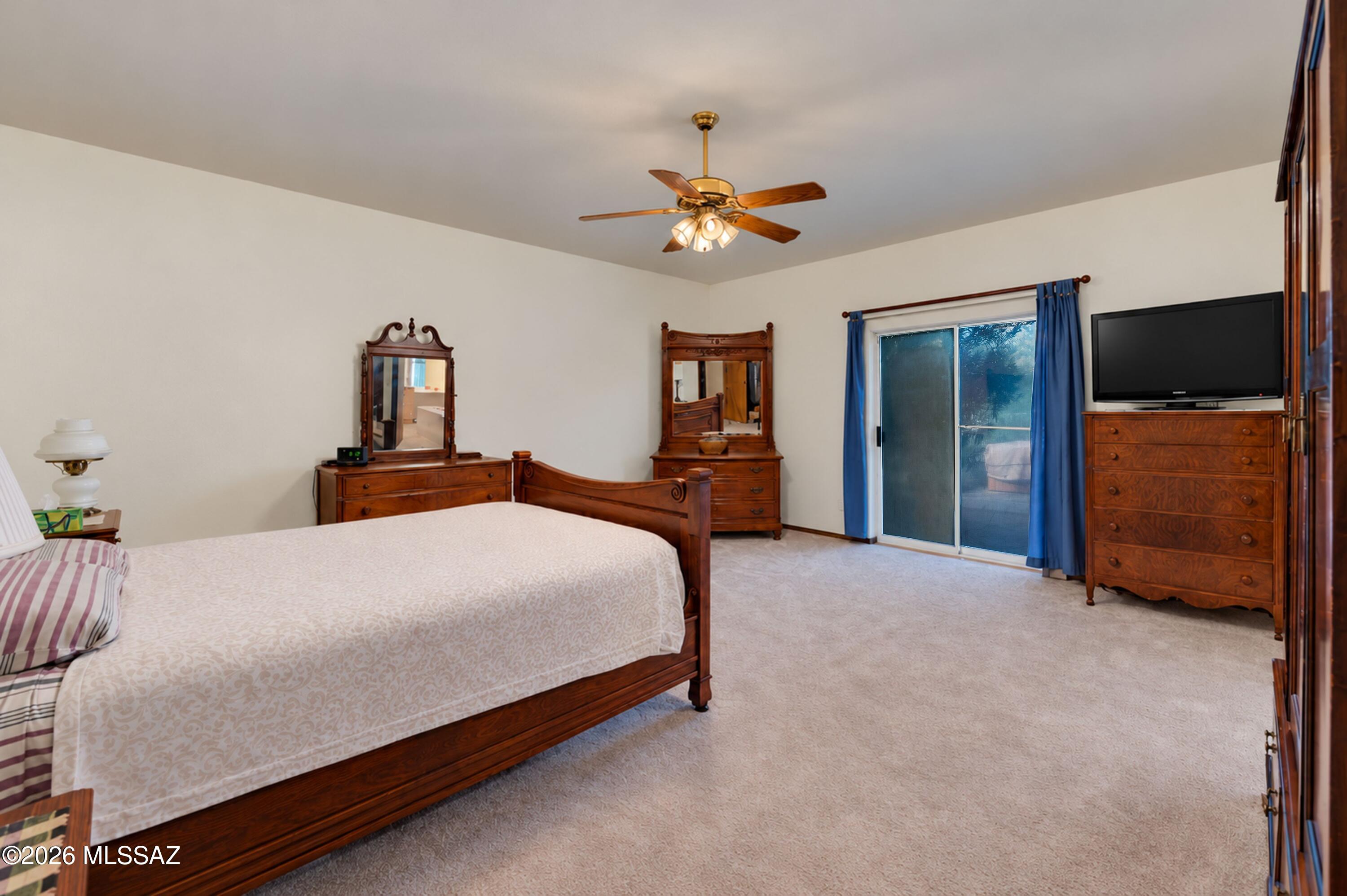 Loma De La Vista Verde (1-38) - Residential