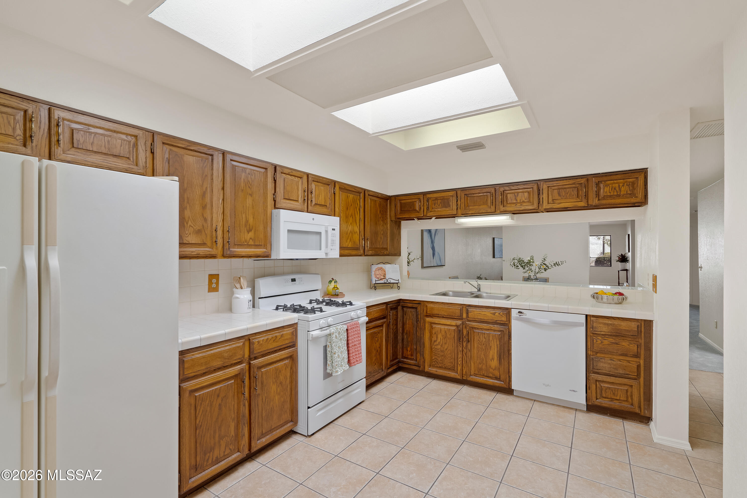 La Canada Village I (1-28) - Residential