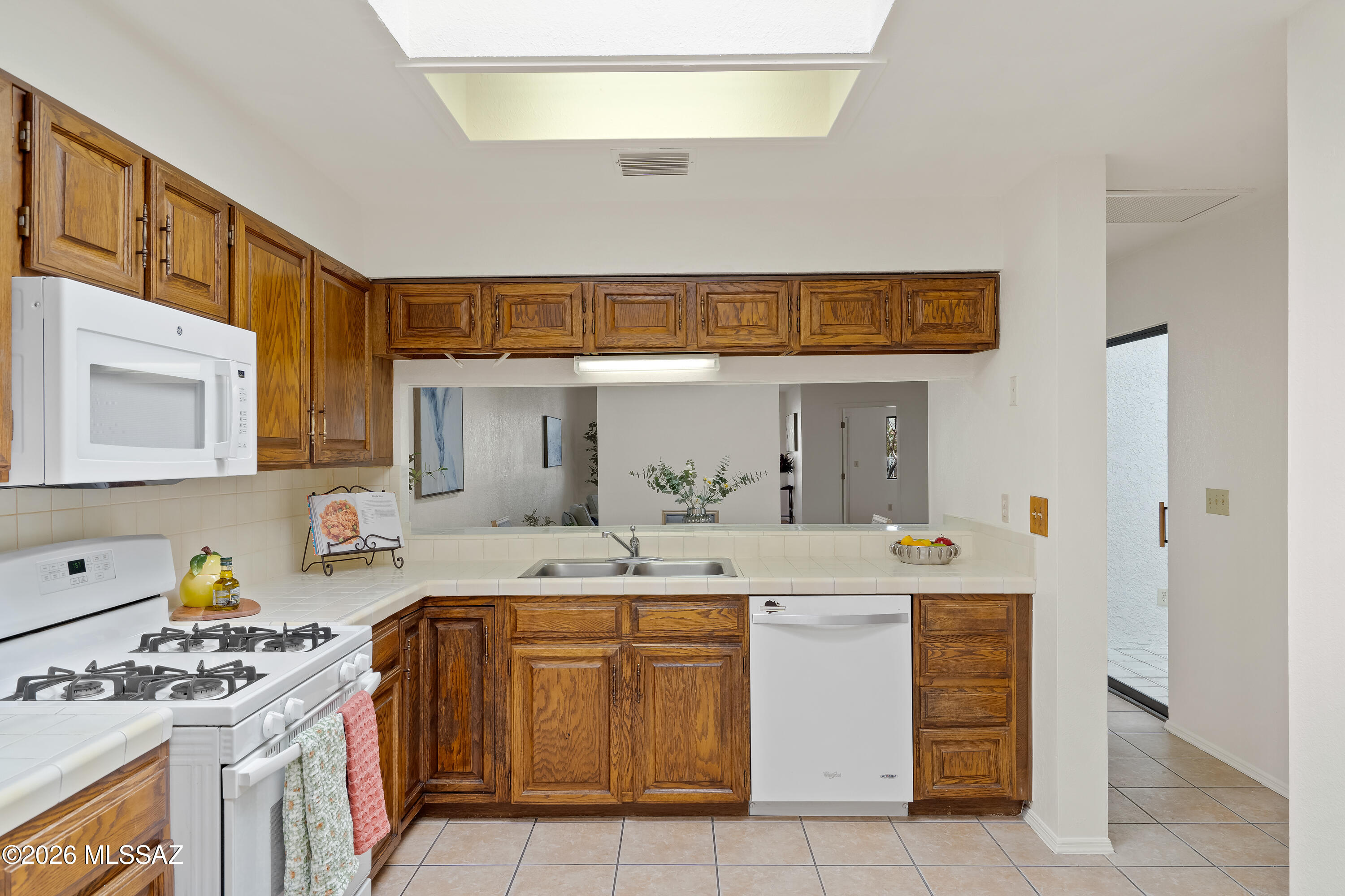 La Canada Village I (1-28) - Residential