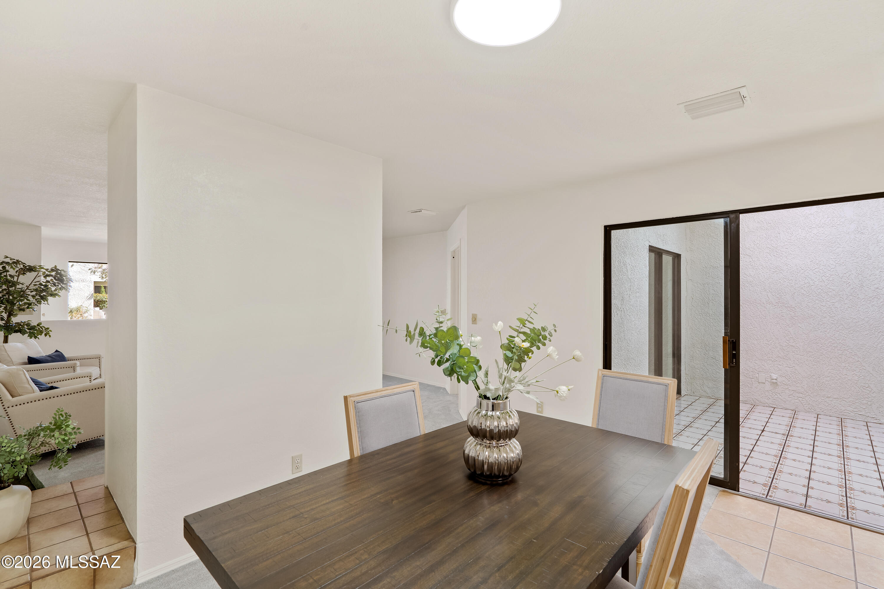 La Canada Village I (1-28) - Residential