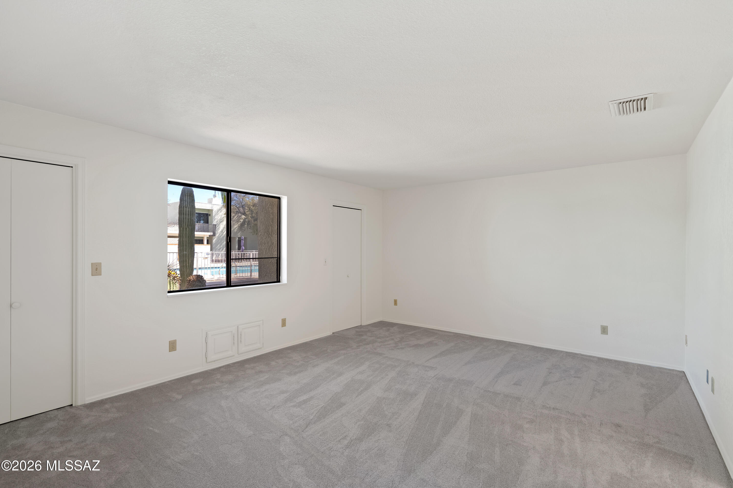La Canada Village I (1-28) - Residential
