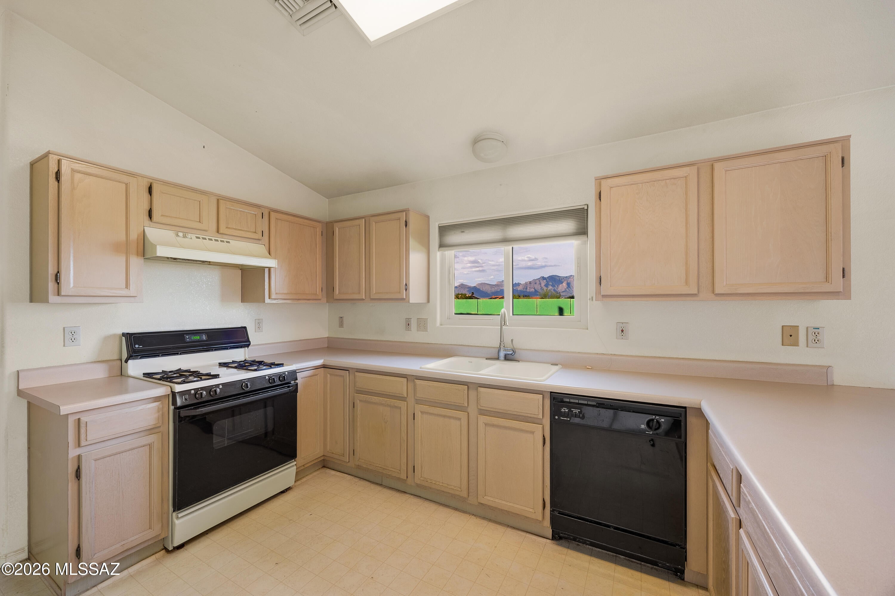Rancho De Colinas (1-95) - Residential