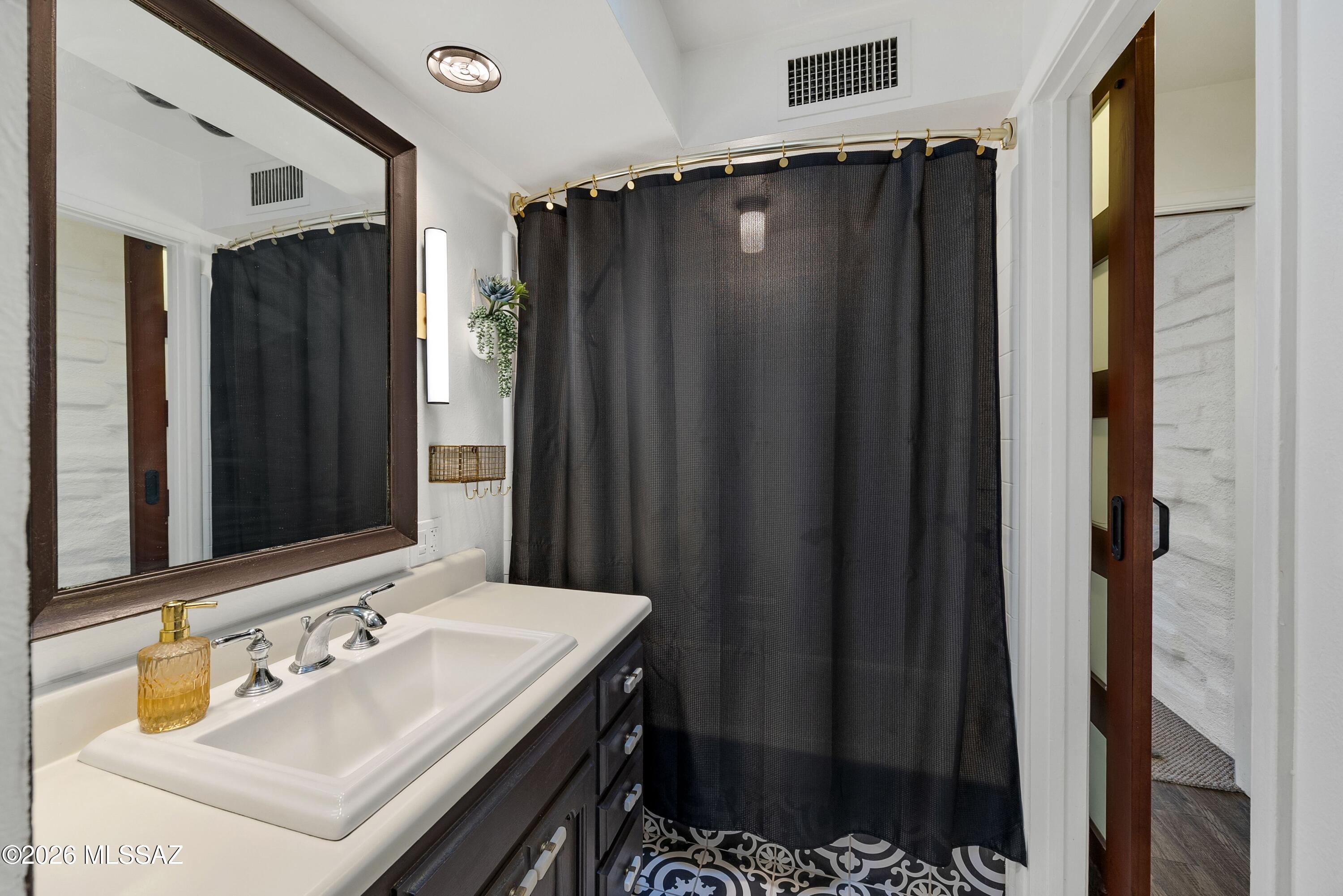 Skyline CC Townhomes - Residential