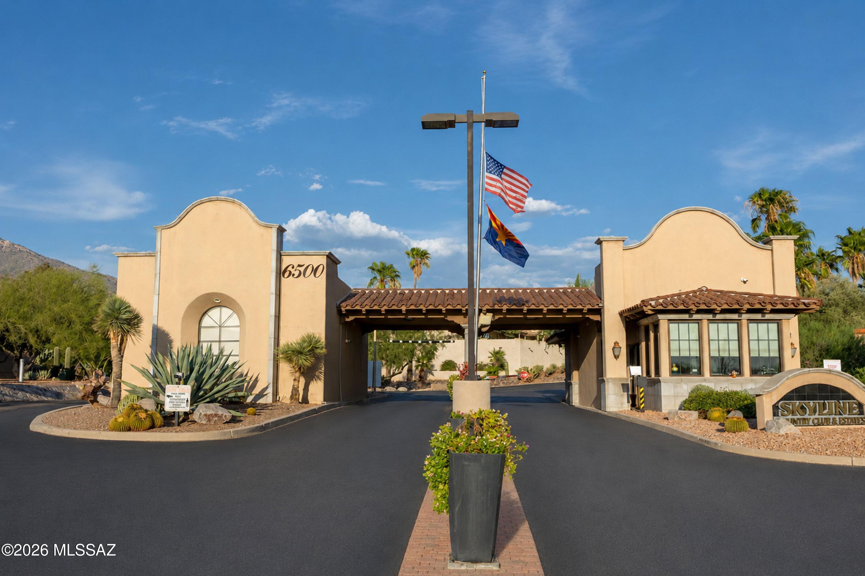 Skyline CC Townhomes - Residential