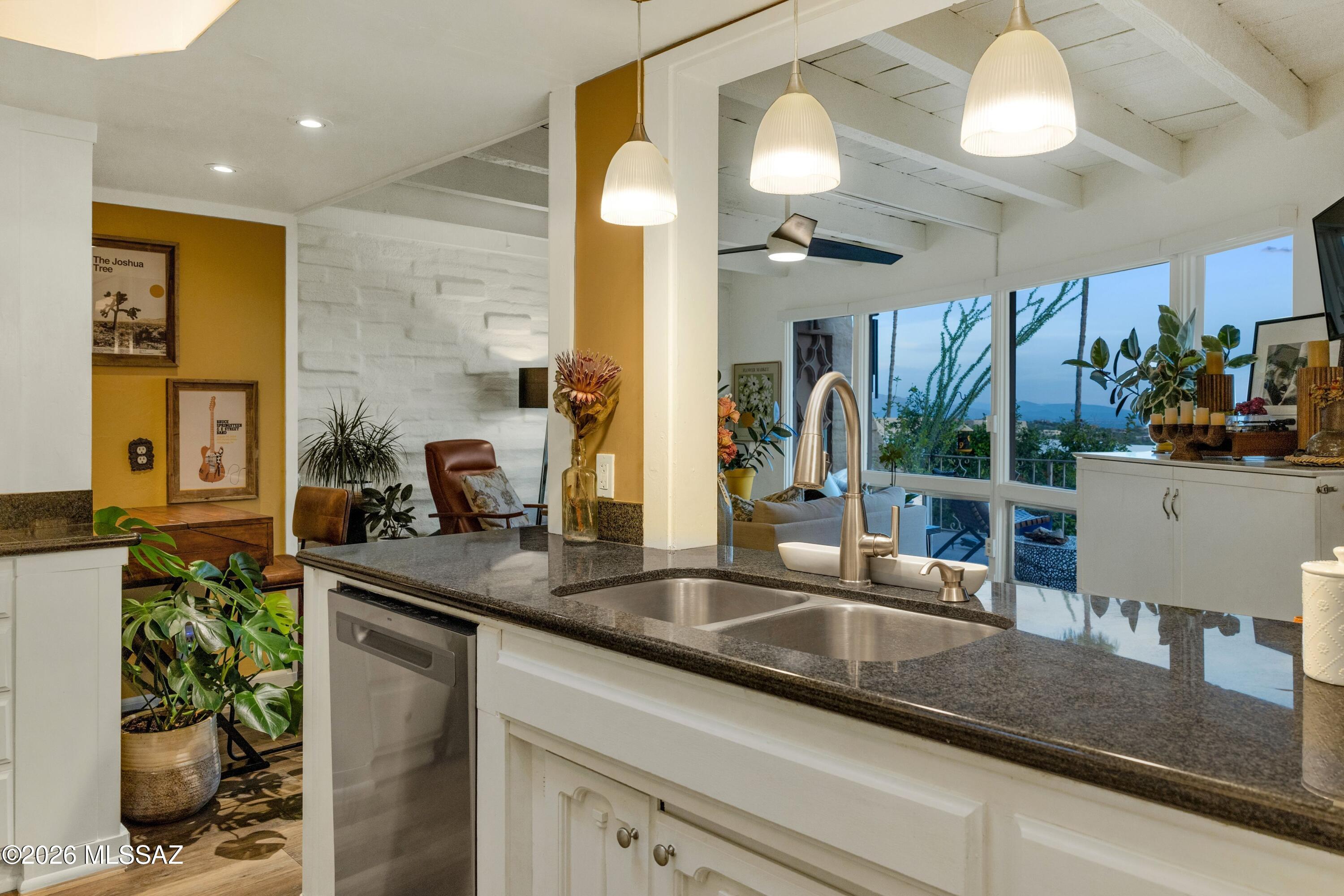 Skyline CC Townhomes - Residential
