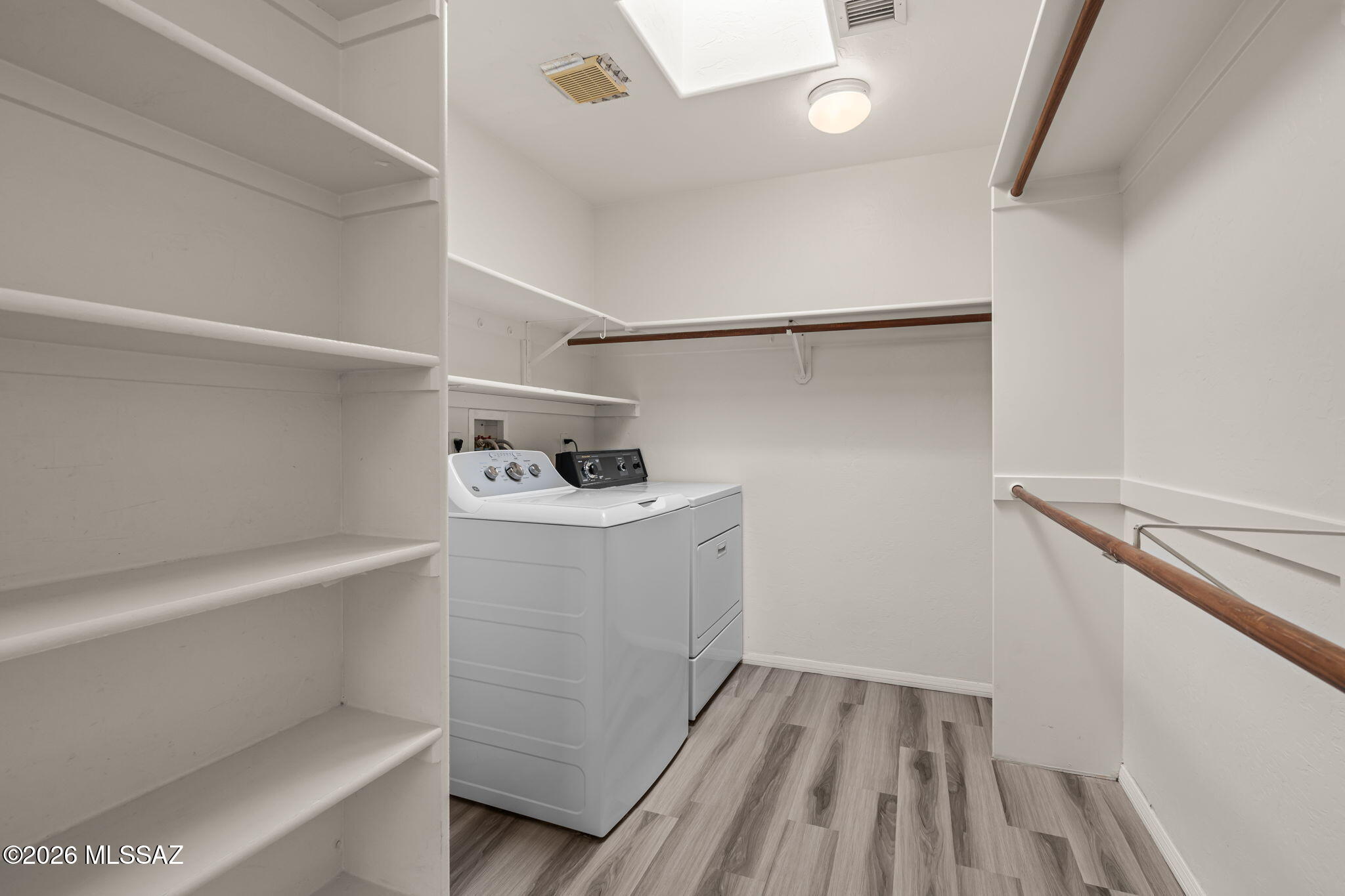 La Joya Verde (1-75) - Residential Lease