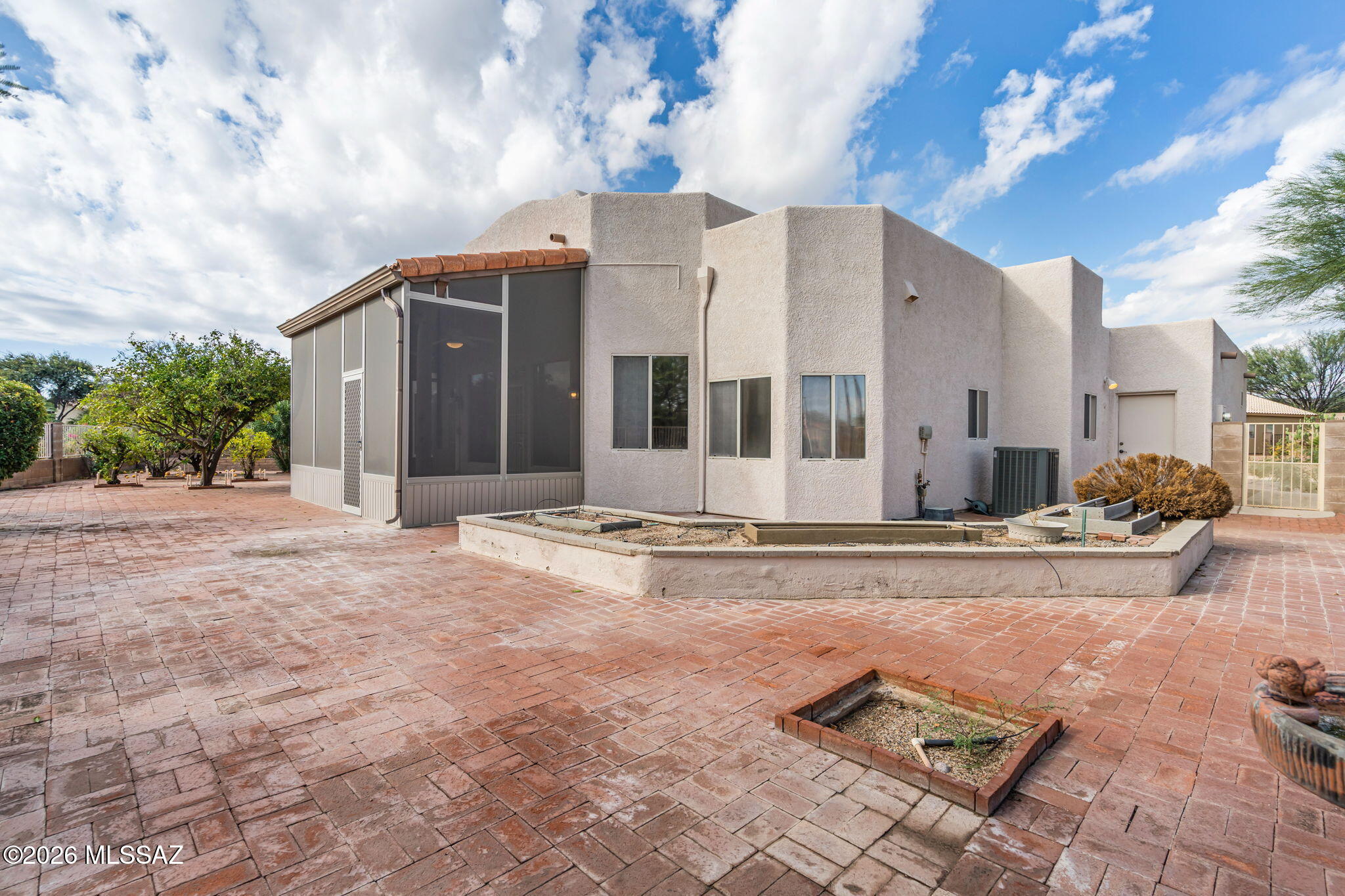 La Joya Verde (1-75) - Residential Lease