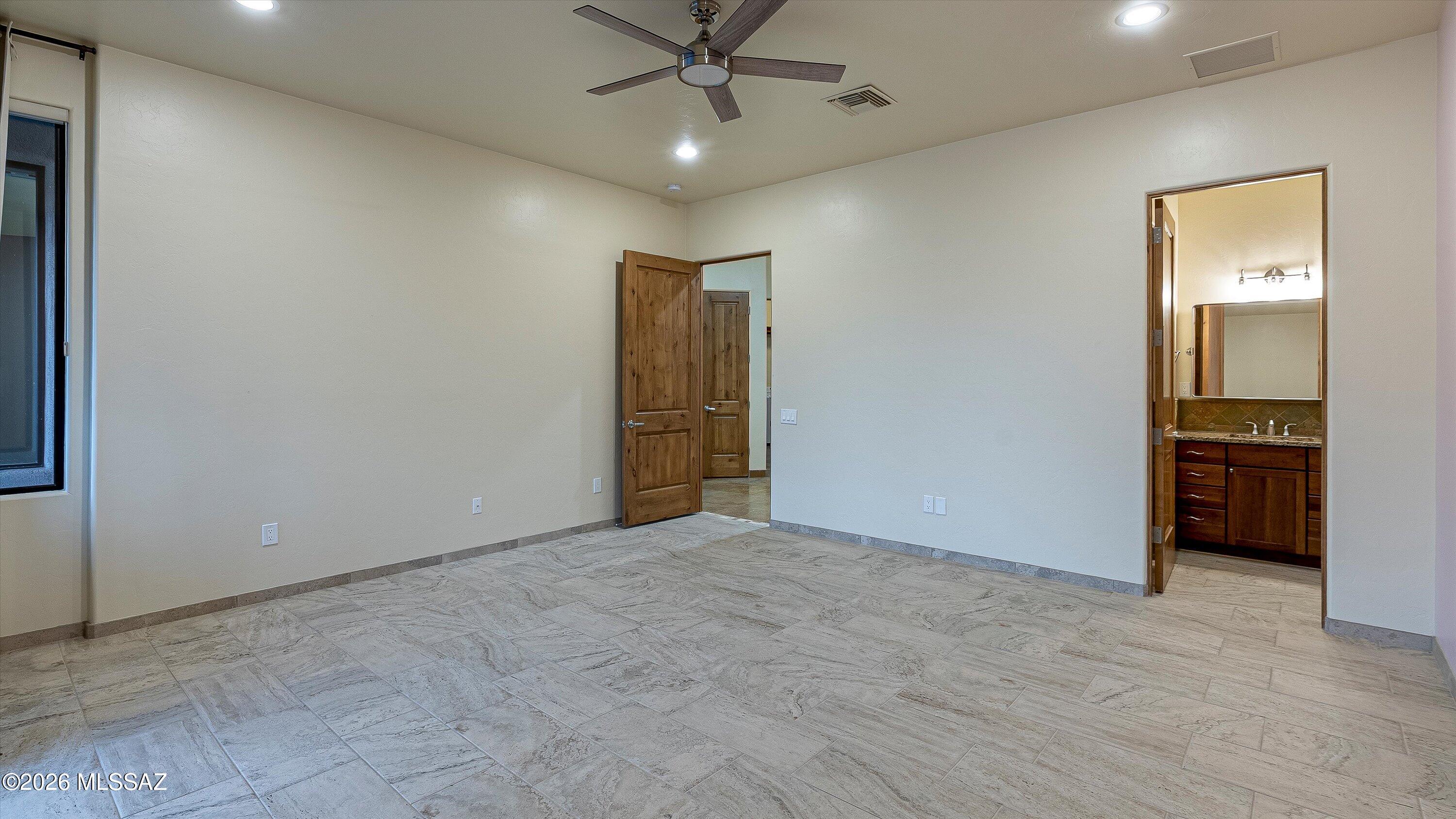 Canyon Pass III At Dove Mountain (111-181) - Residential