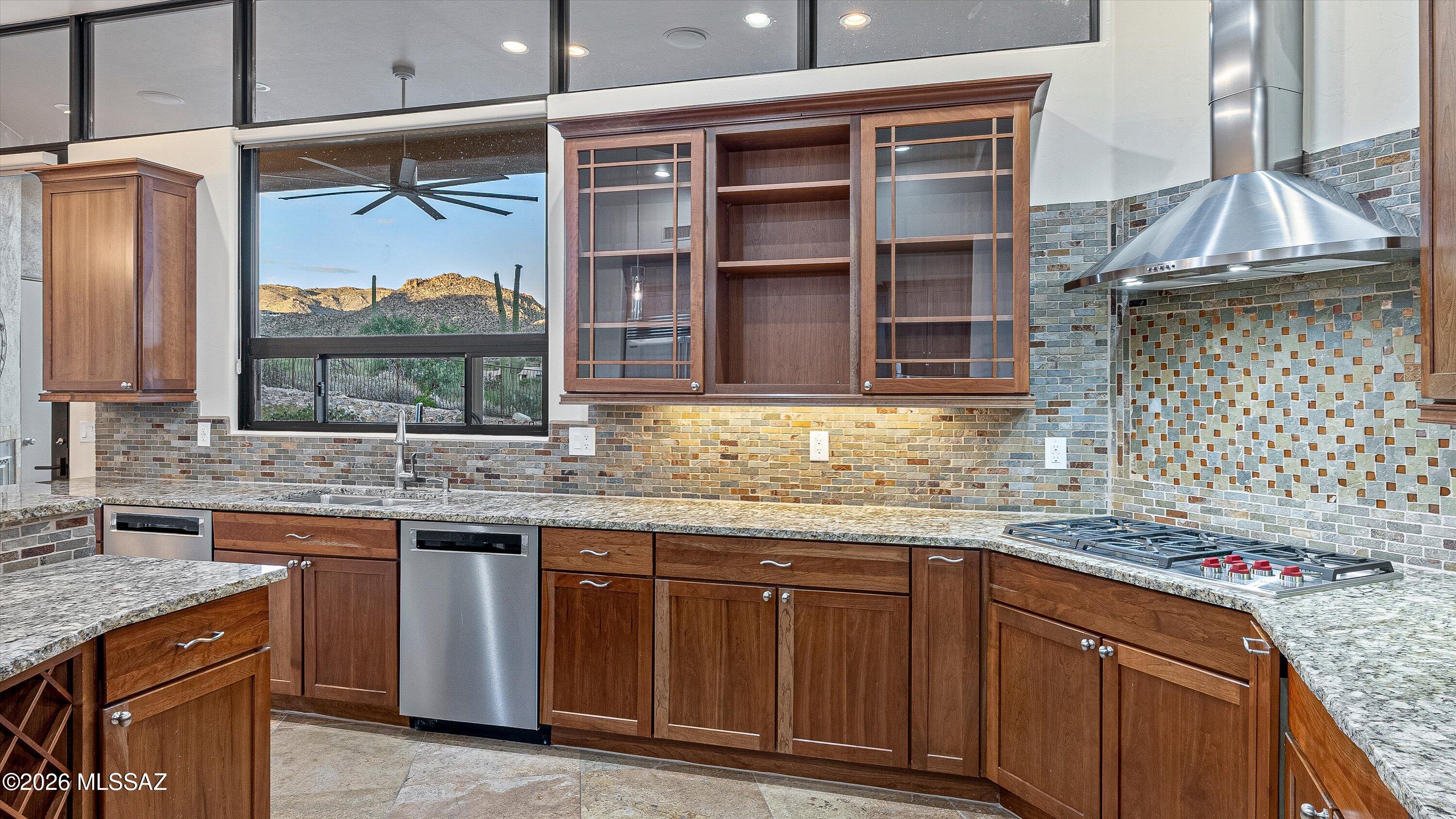 Canyon Pass III At Dove Mountain (111-181) - Residential