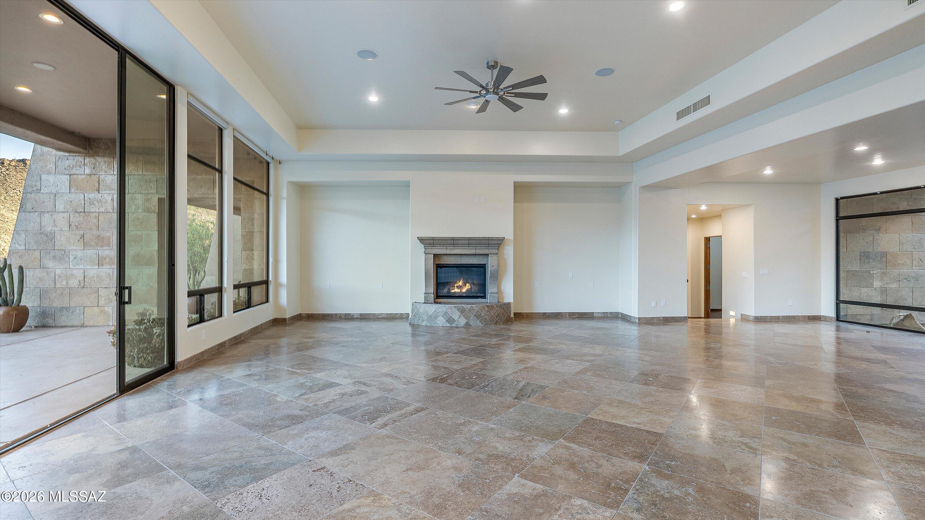 Canyon Pass III At Dove Mountain (111-181) - Residential