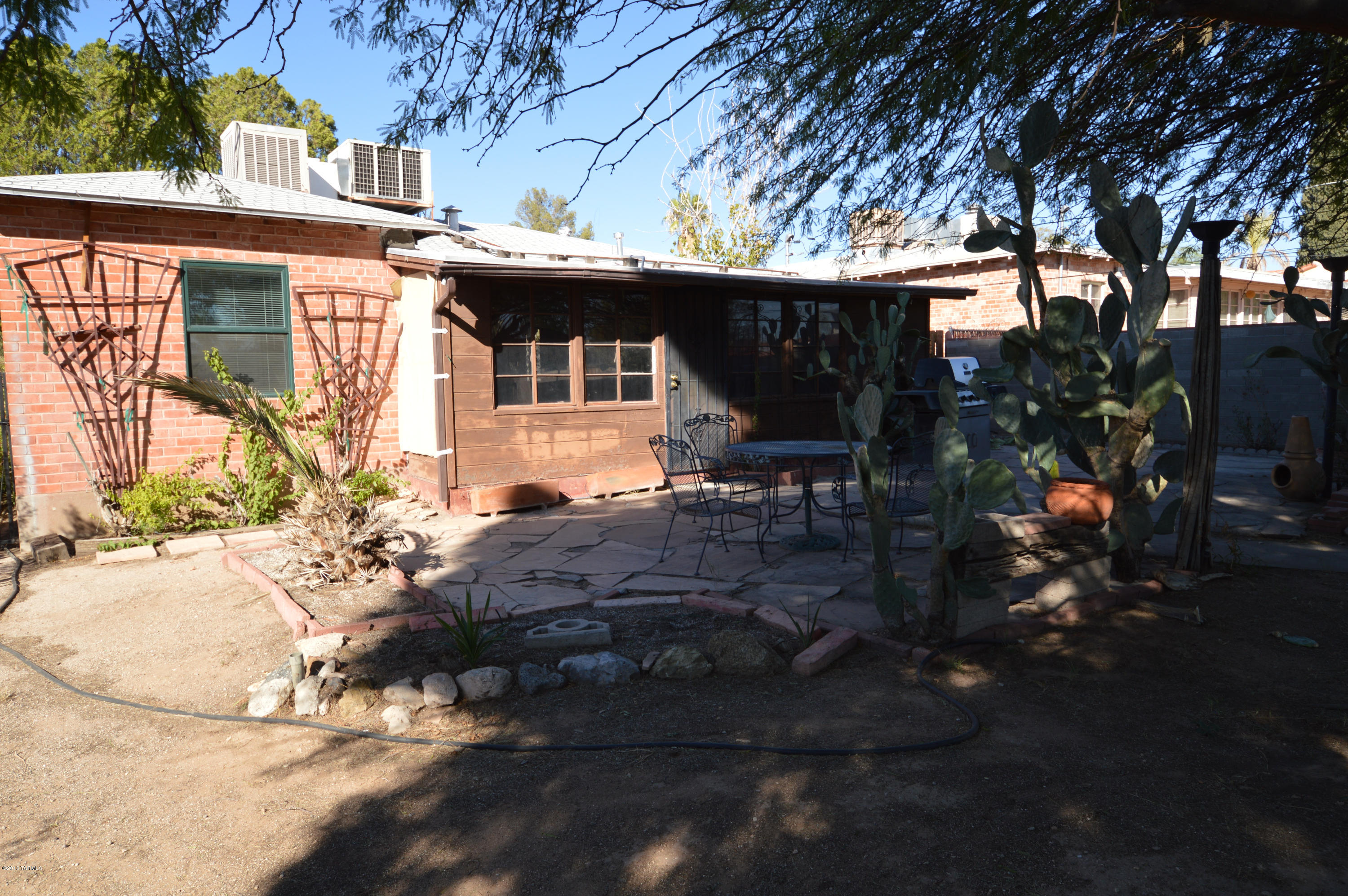 Jefferson Park - Residential Lease