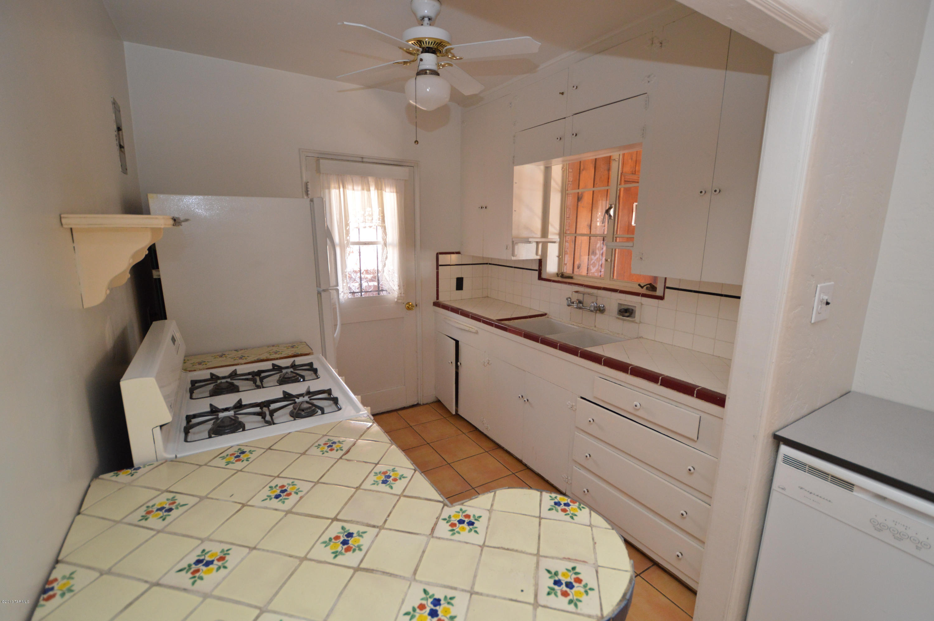 Jefferson Park - Residential Lease