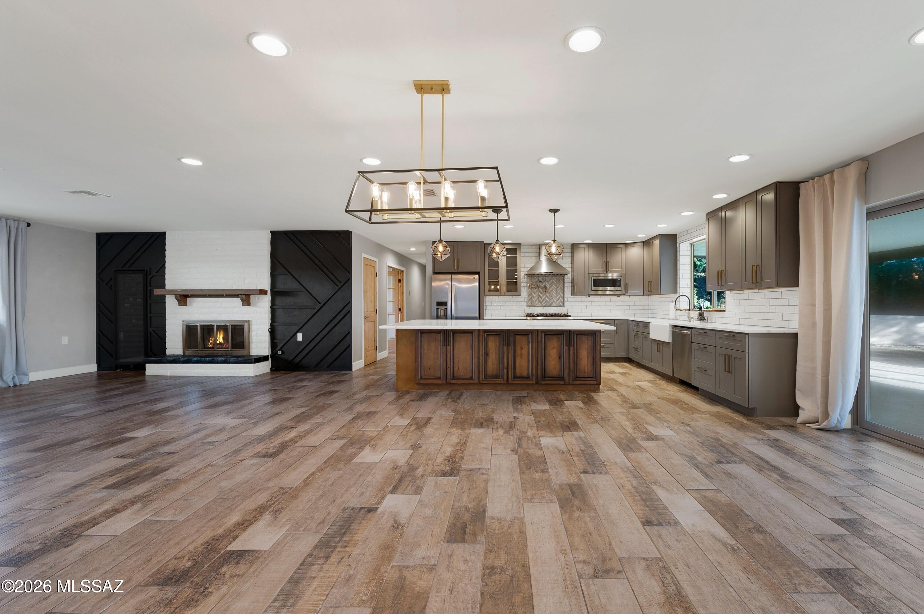 Desert Vista (1-205) - Residential