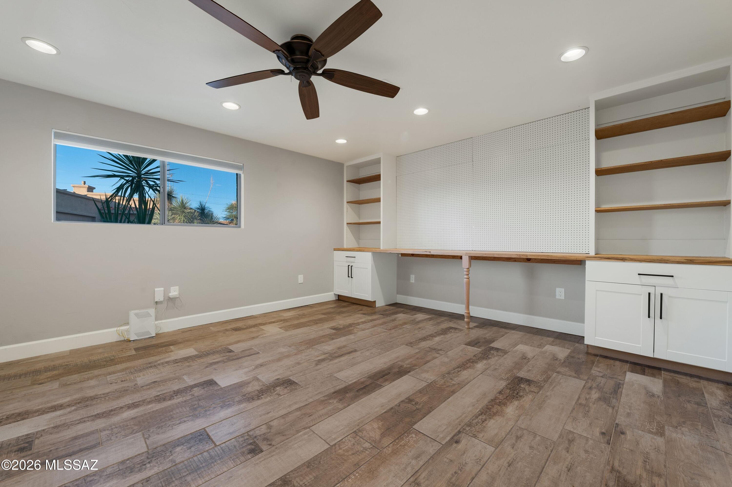 Desert Vista (1-205) - Residential