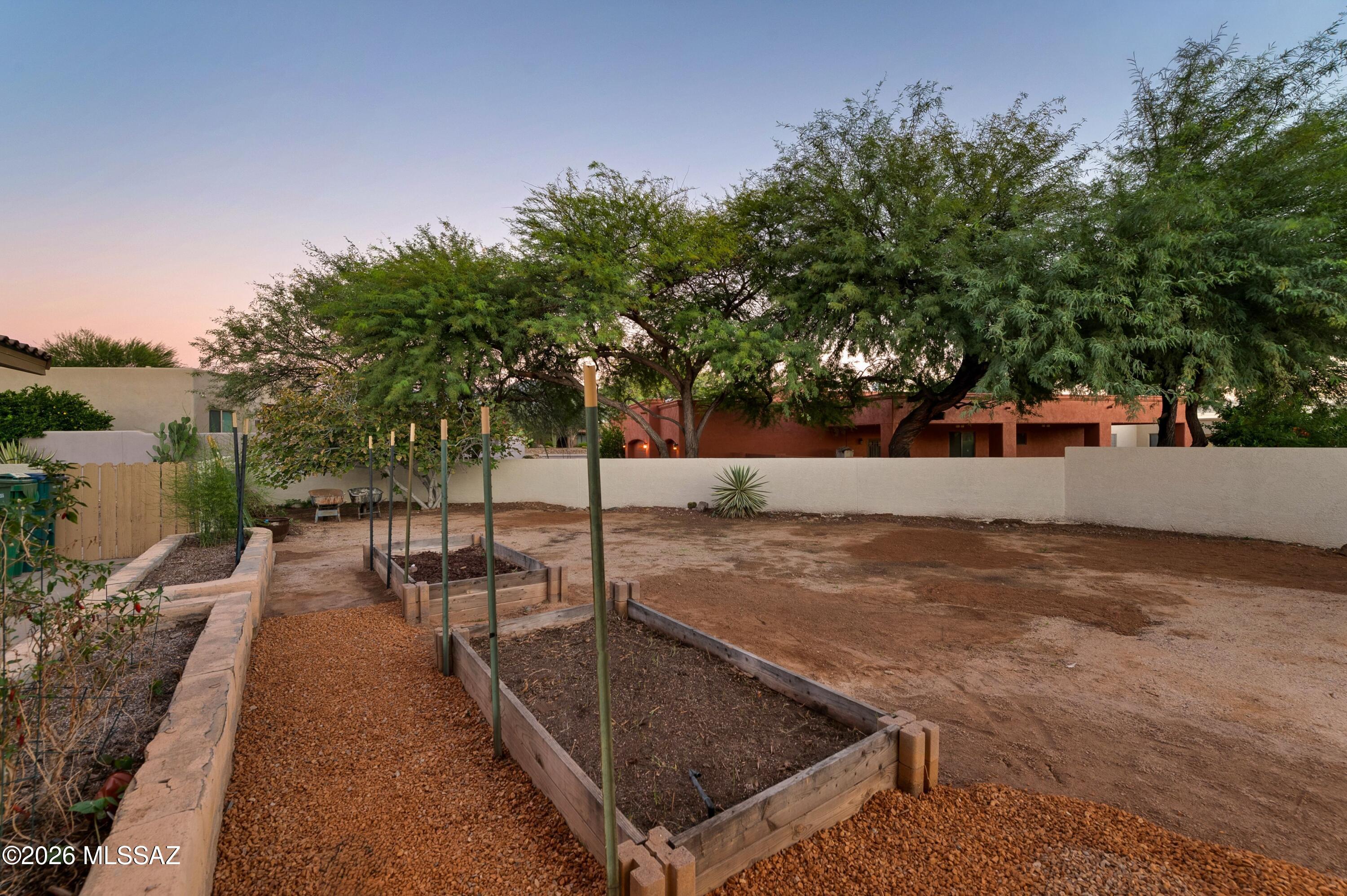 Desert Vista (1-205) - Residential