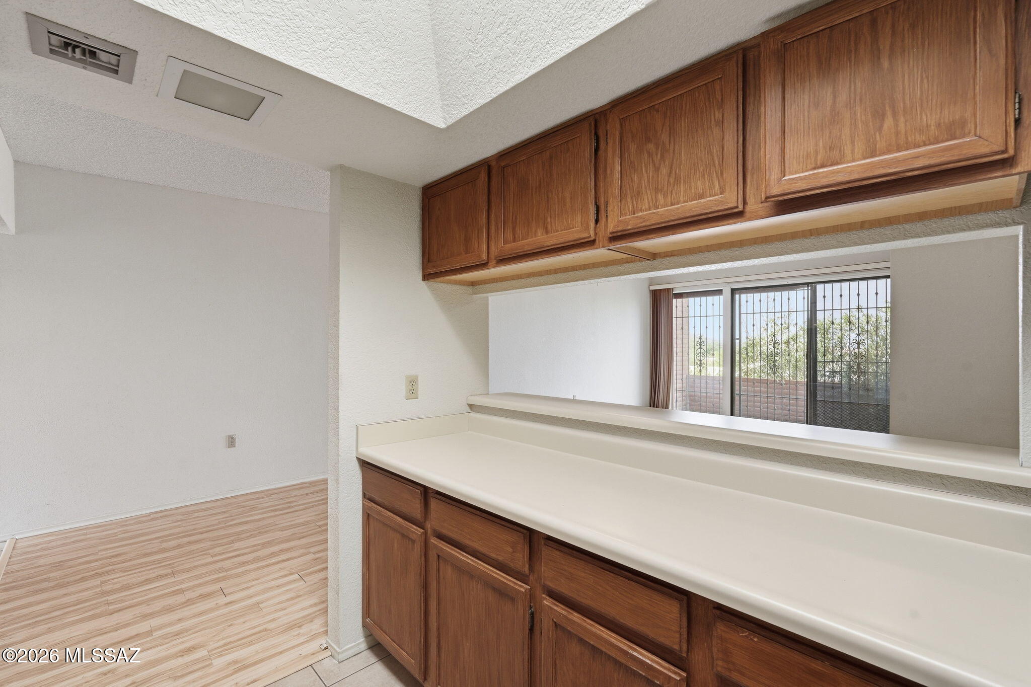 La Cholla Hills(1-313) - Residential