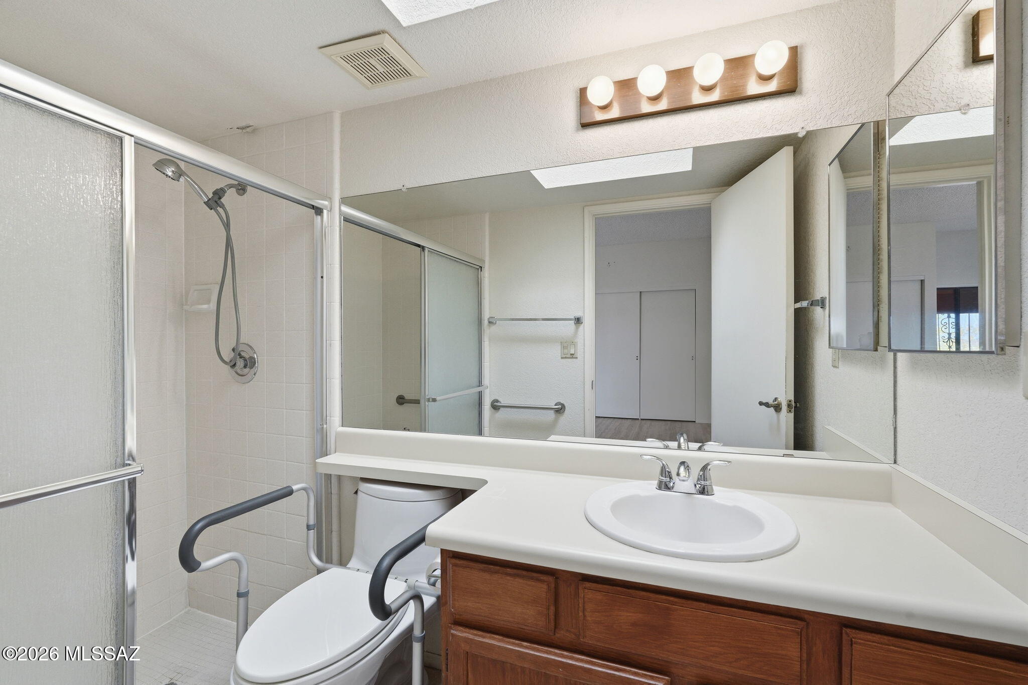 La Cholla Hills(1-313) - Residential