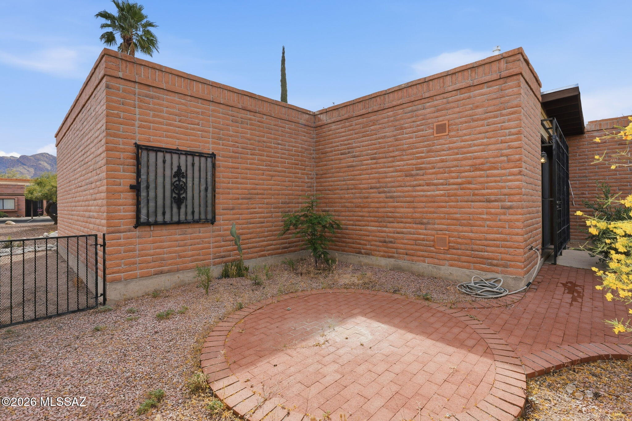 La Cholla Hills(1-313) - Residential