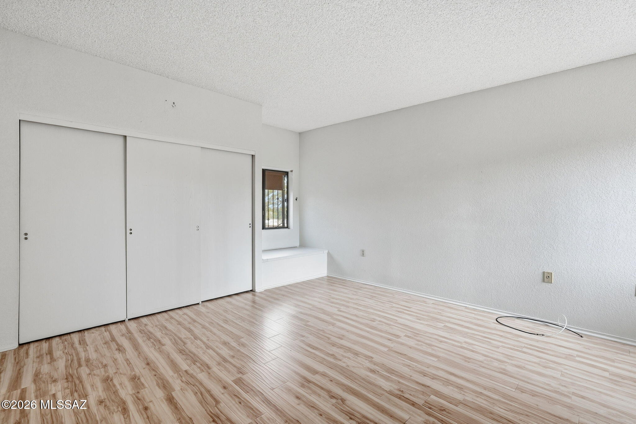 La Cholla Hills(1-313) - Residential