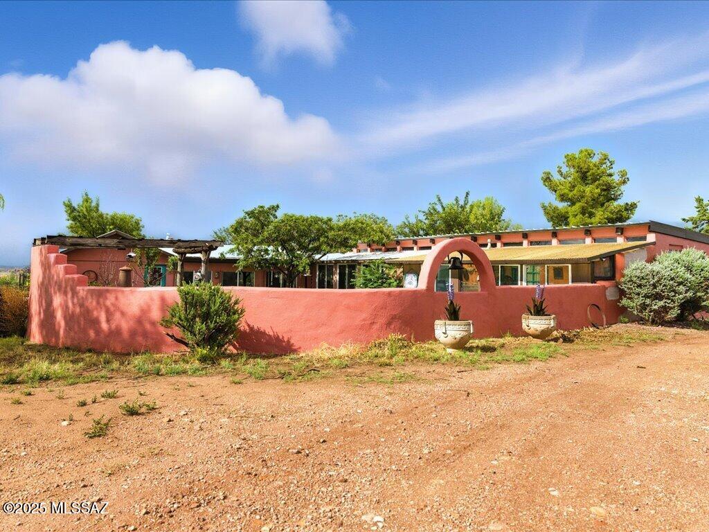 Las Encinos Village - Residential