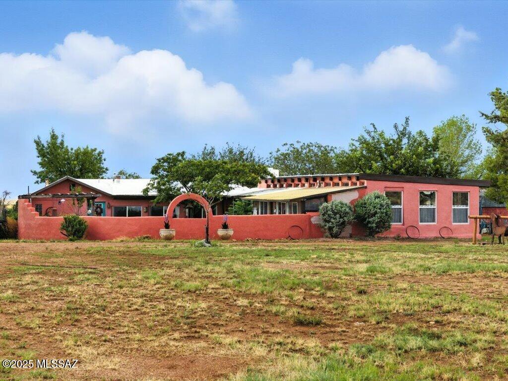 Las Encinos Village - Residential