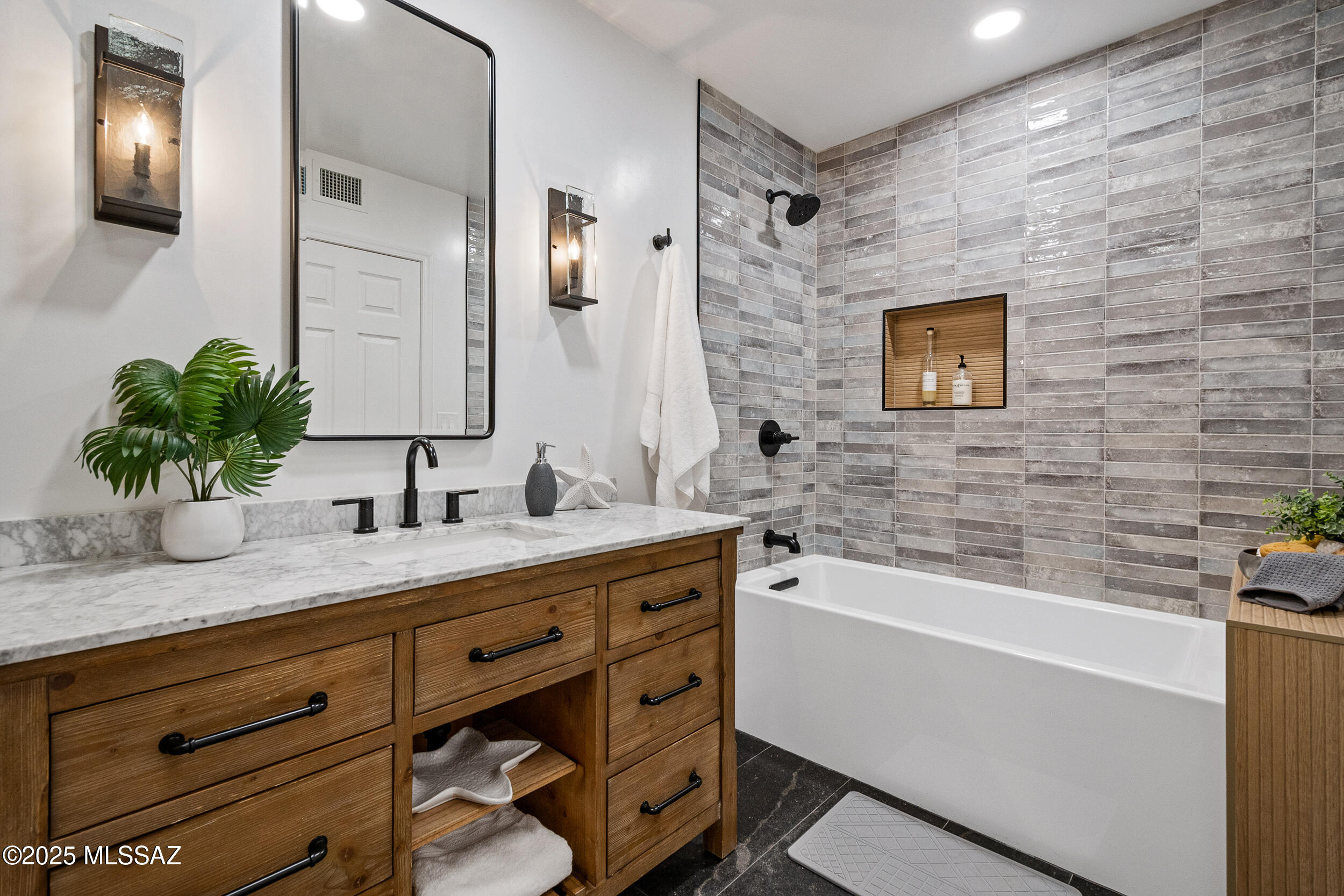 Flecha Caida Ranch Estates #6 - Residential